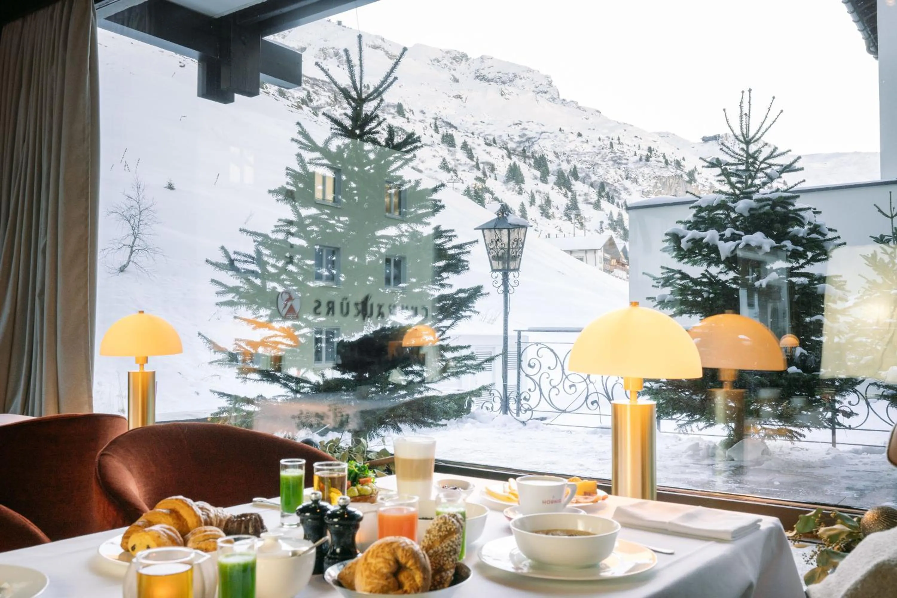 Breakfast in A-ROSA Hotel Thurnher's Alpenhof