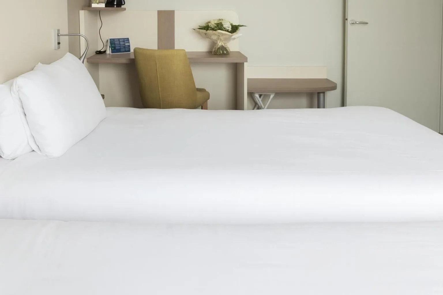 Bed in Campanile Epinal Centre - Gare