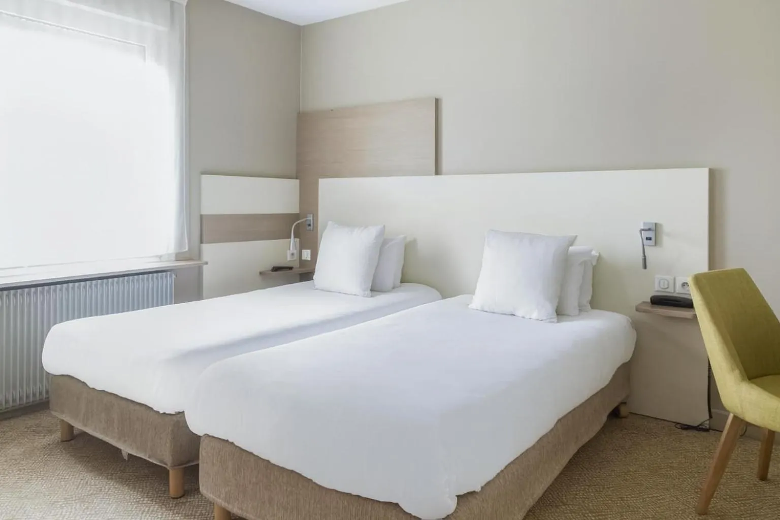 Bed in Campanile Epinal Centre - Gare