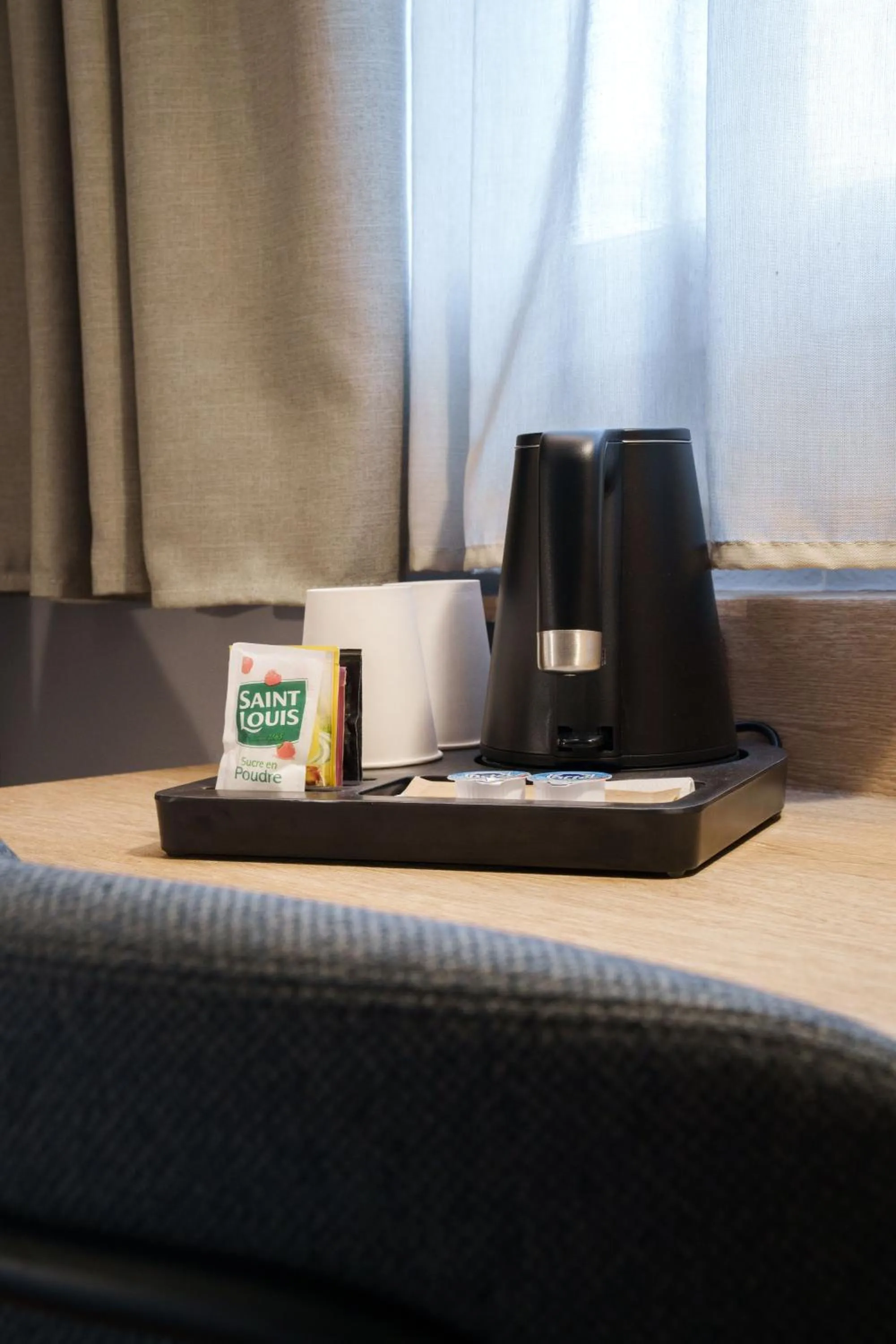 Coffee/tea facilities in Campanile PRIME - Nice Airport