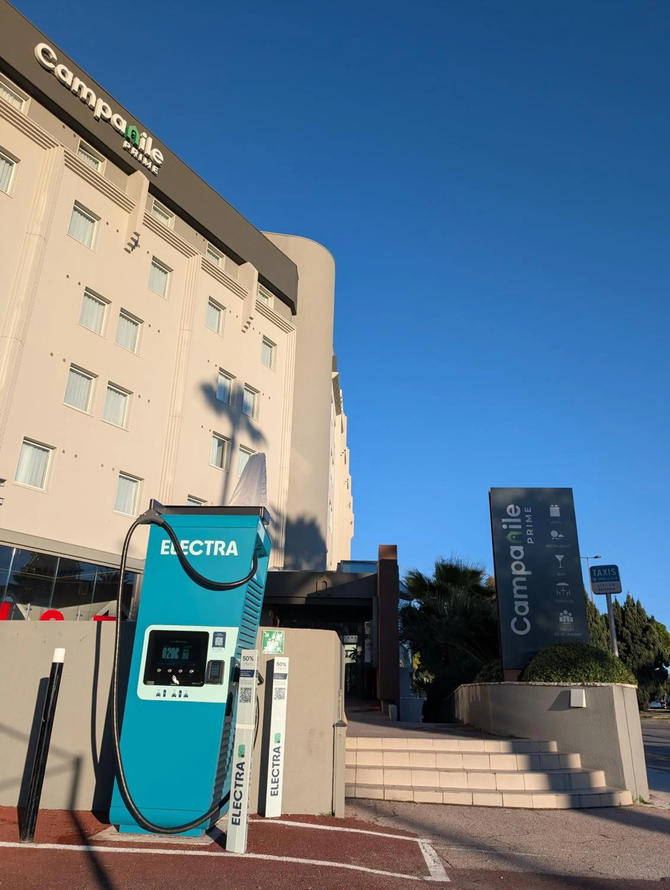 Property building in Campanile PRIME - Nice Airport