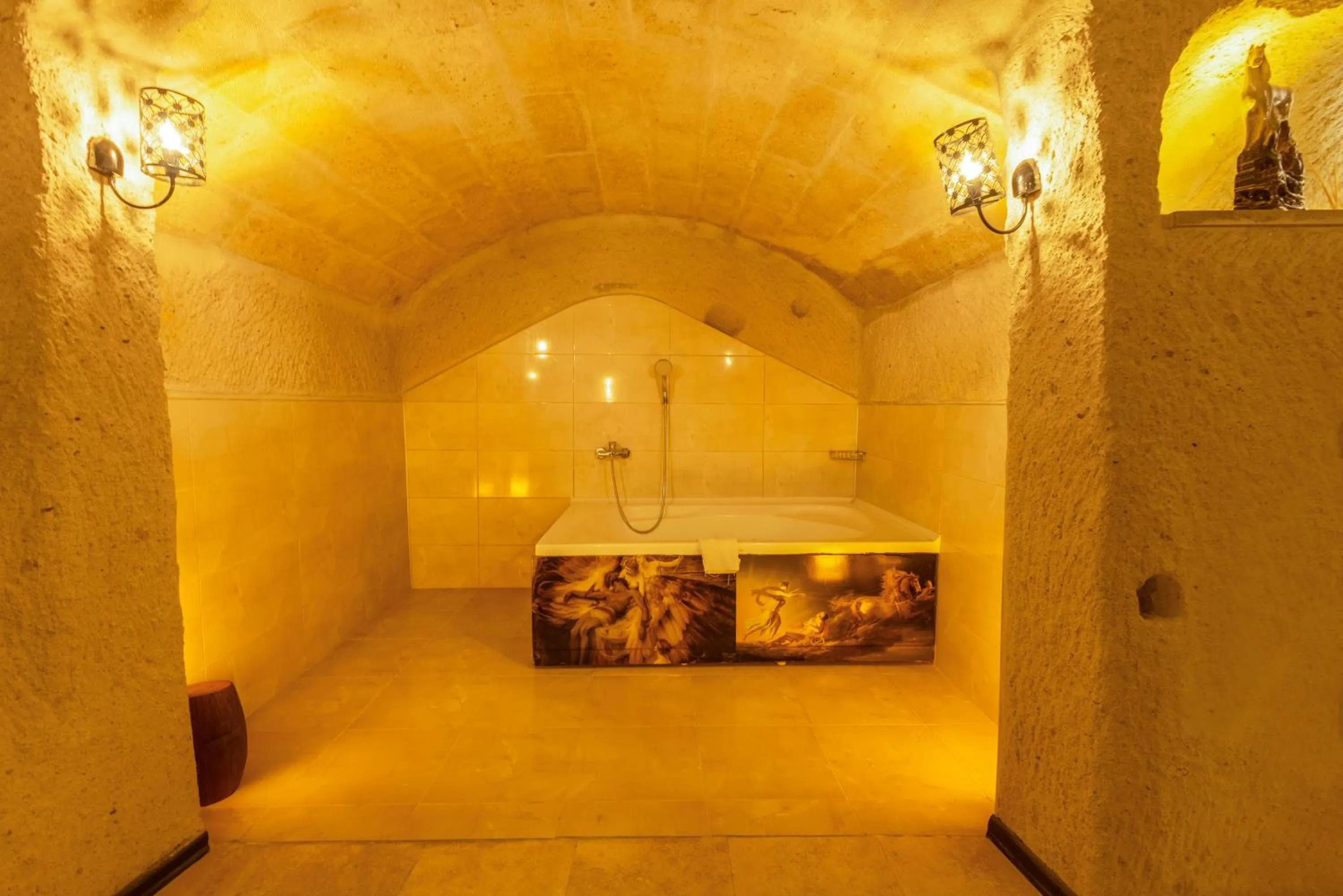 Hot Tub in Drala Inn Cappadocia