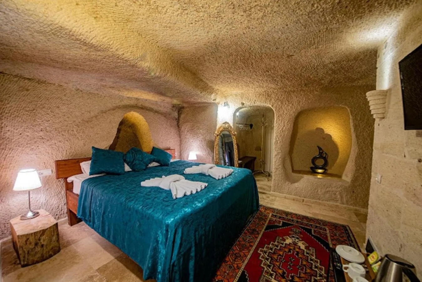 Bed in Drala Inn Cappadocia