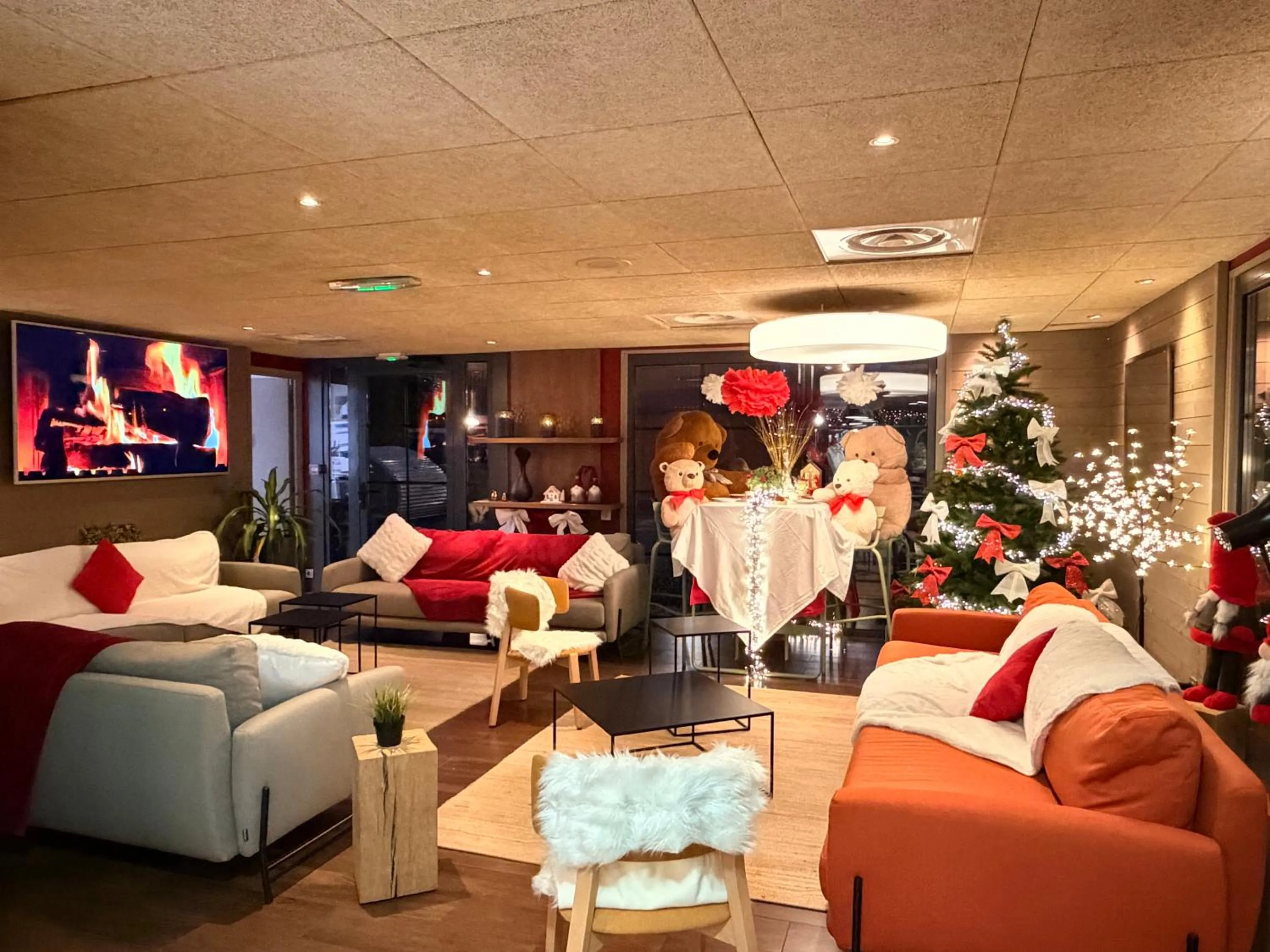 Living room in Campanile NATURE - Villennes sur Seine Poissy