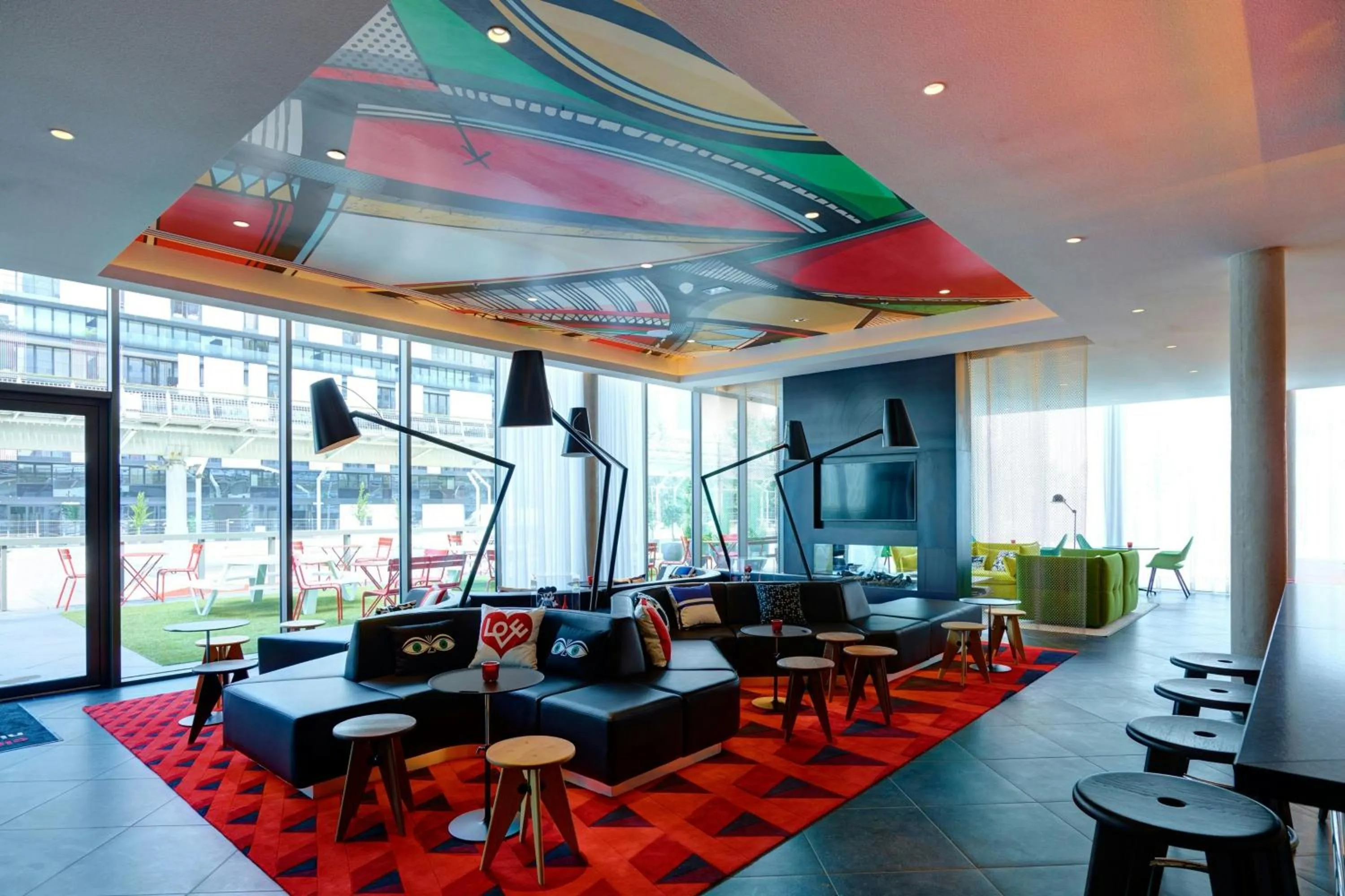 Lobby or reception in citizenM Paris La Défense