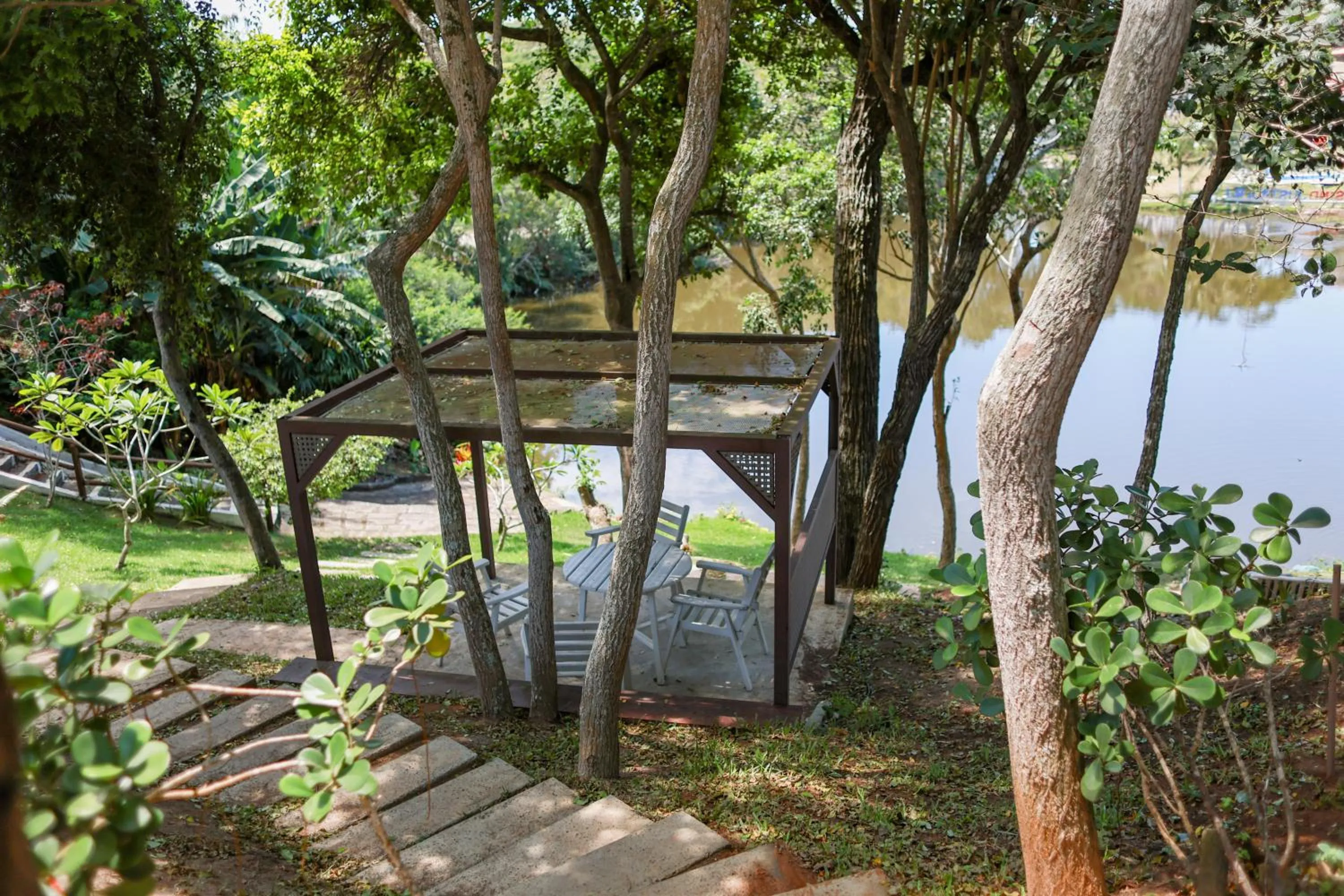 Lake view in Pontal da Ferradura