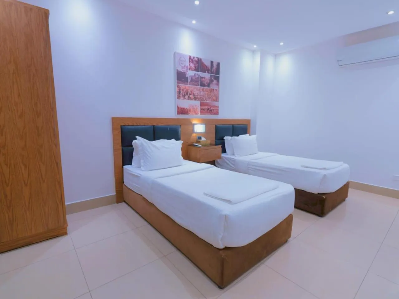 Bed in Sendan Residence