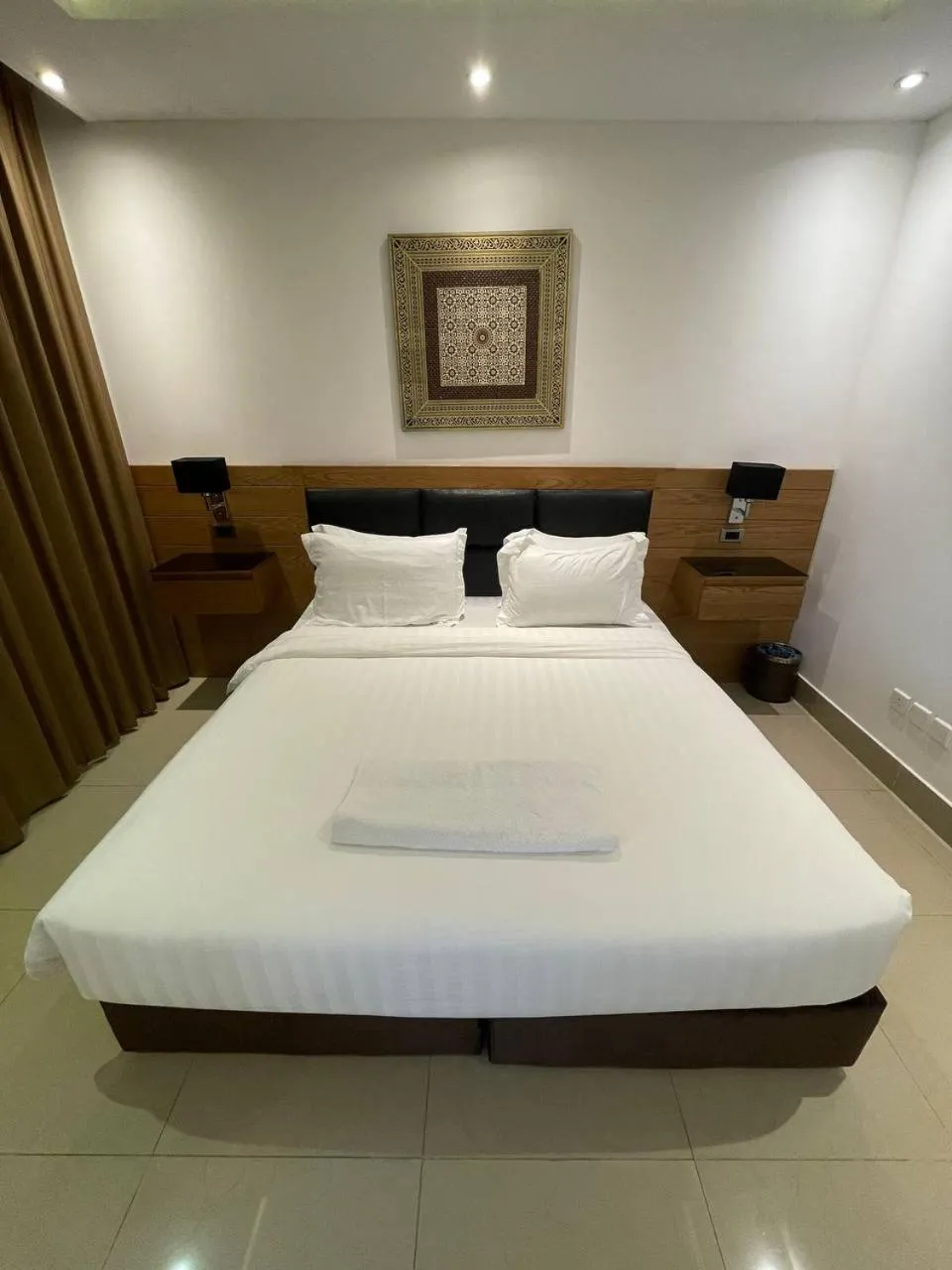 Bed in Sendan Residence