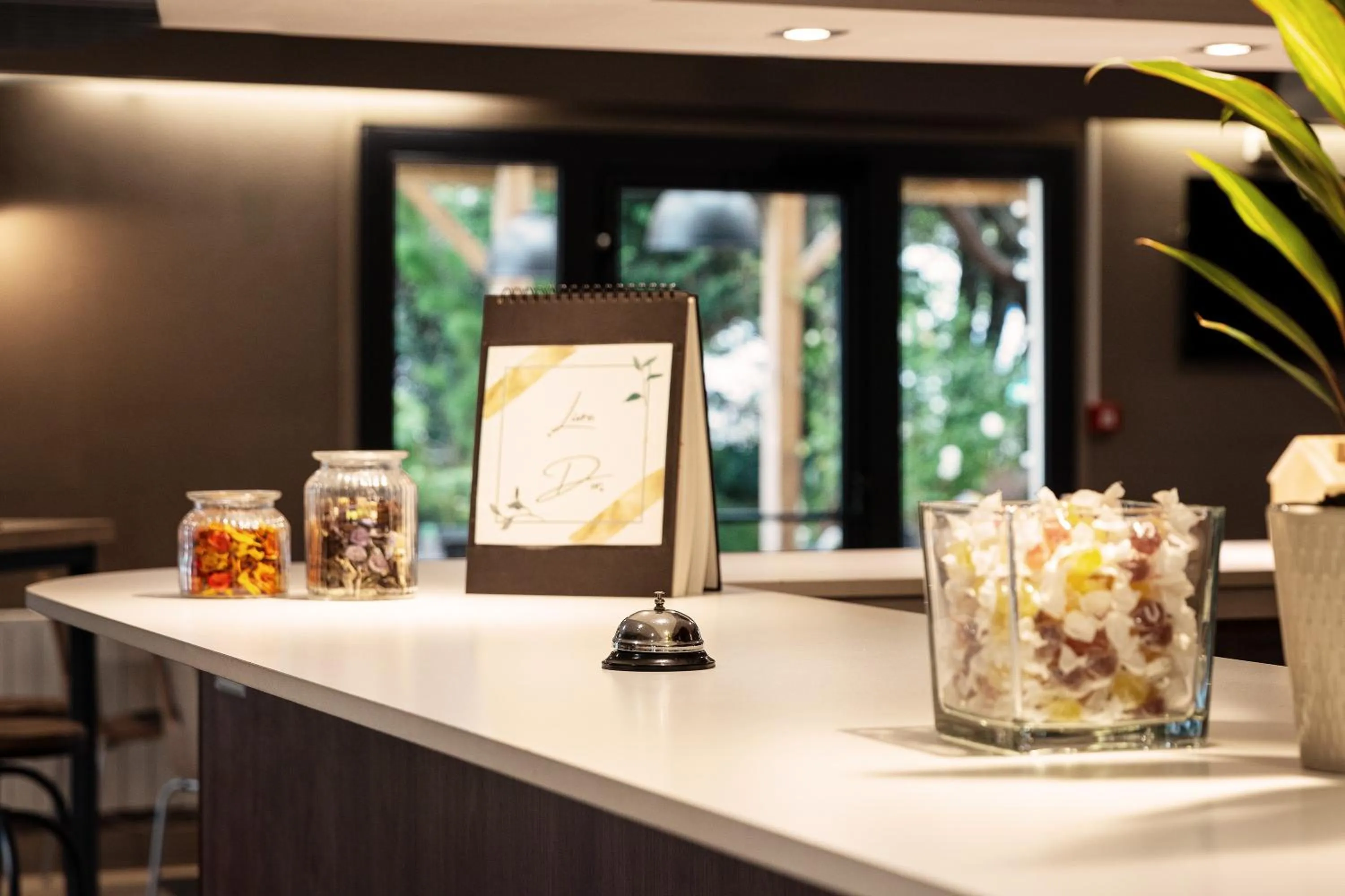 Lobby or reception in Campanile Béthune