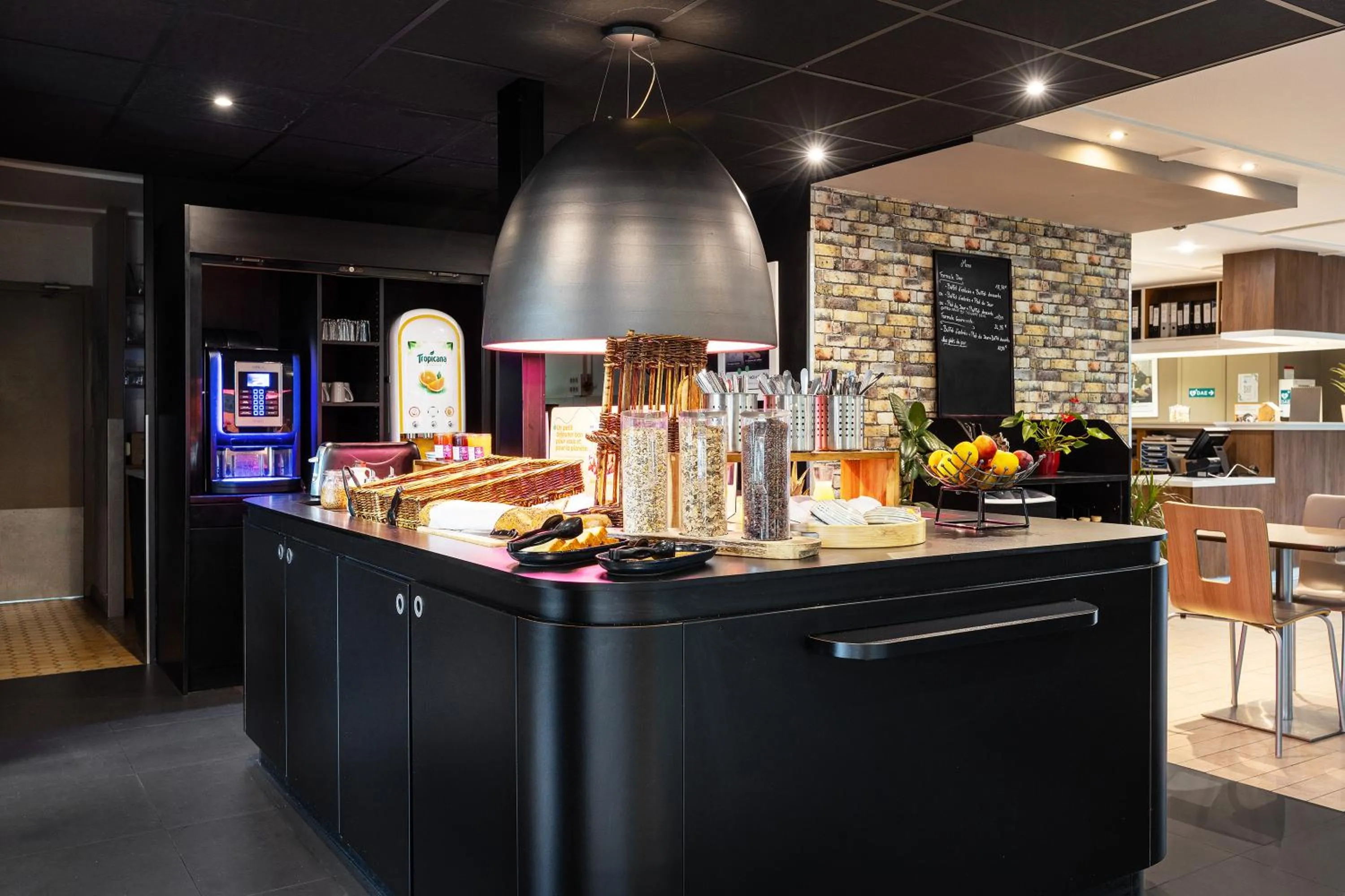 Buffet breakfast in Campanile Béthune