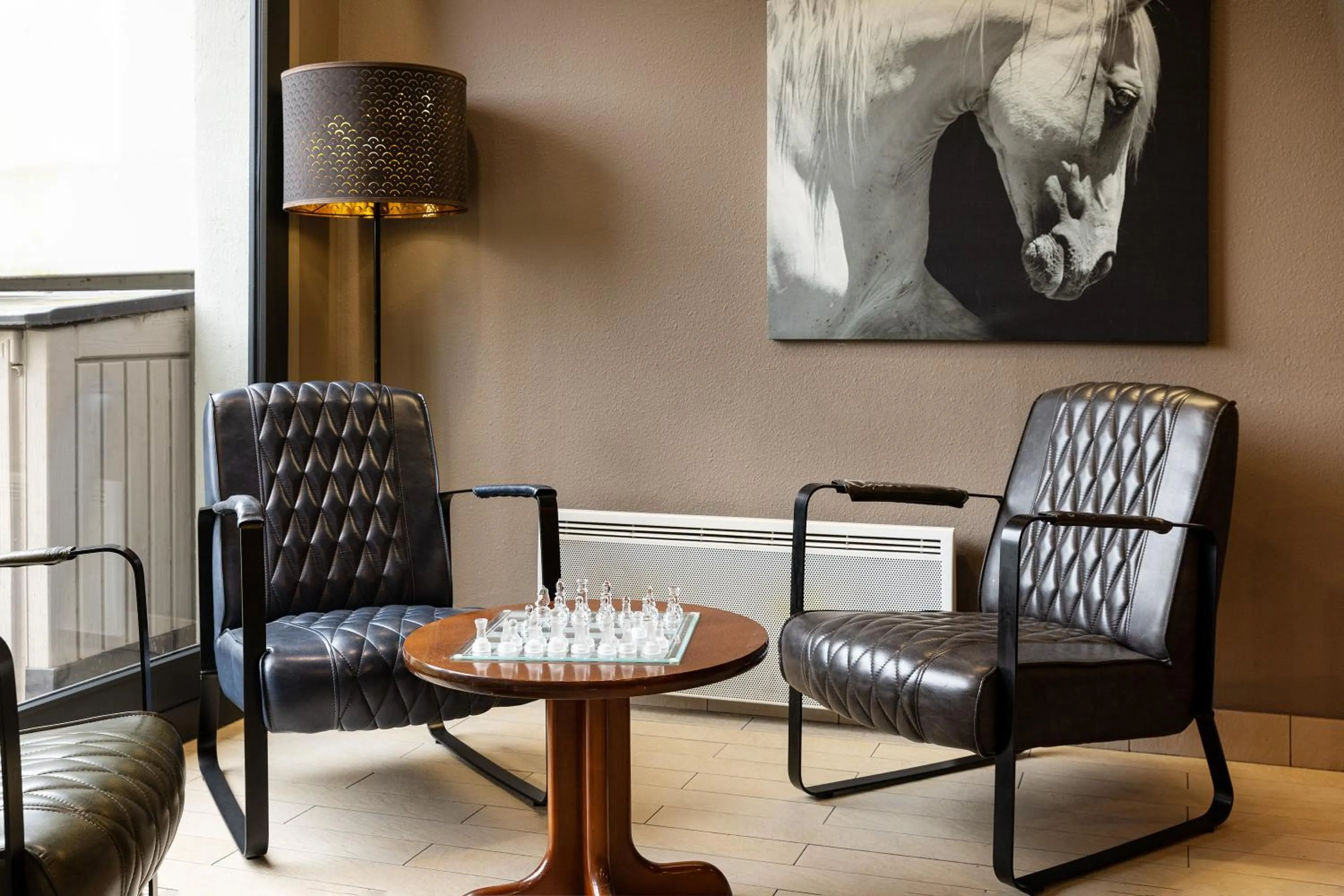 Lounge or bar in Campanile Béthune