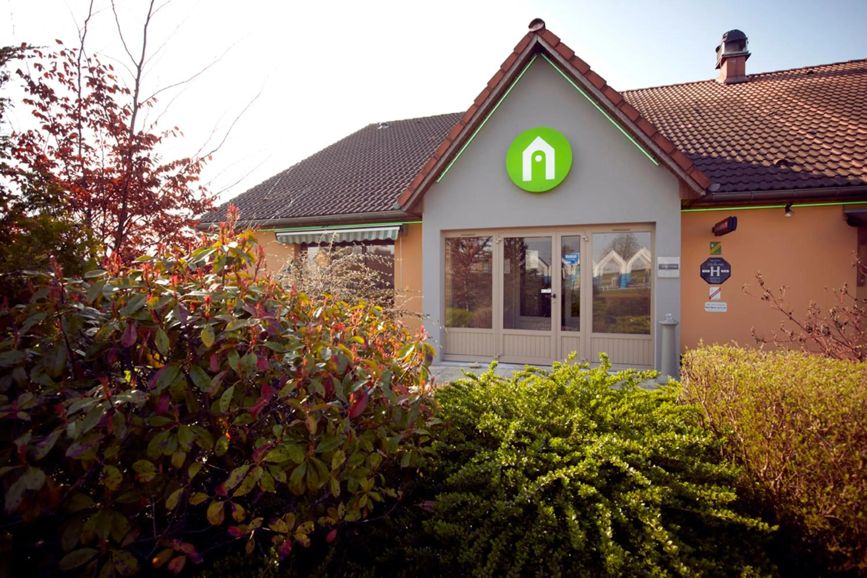 Facade/entrance in Kyriad Châlons-En-Champagne - Saint-Martin