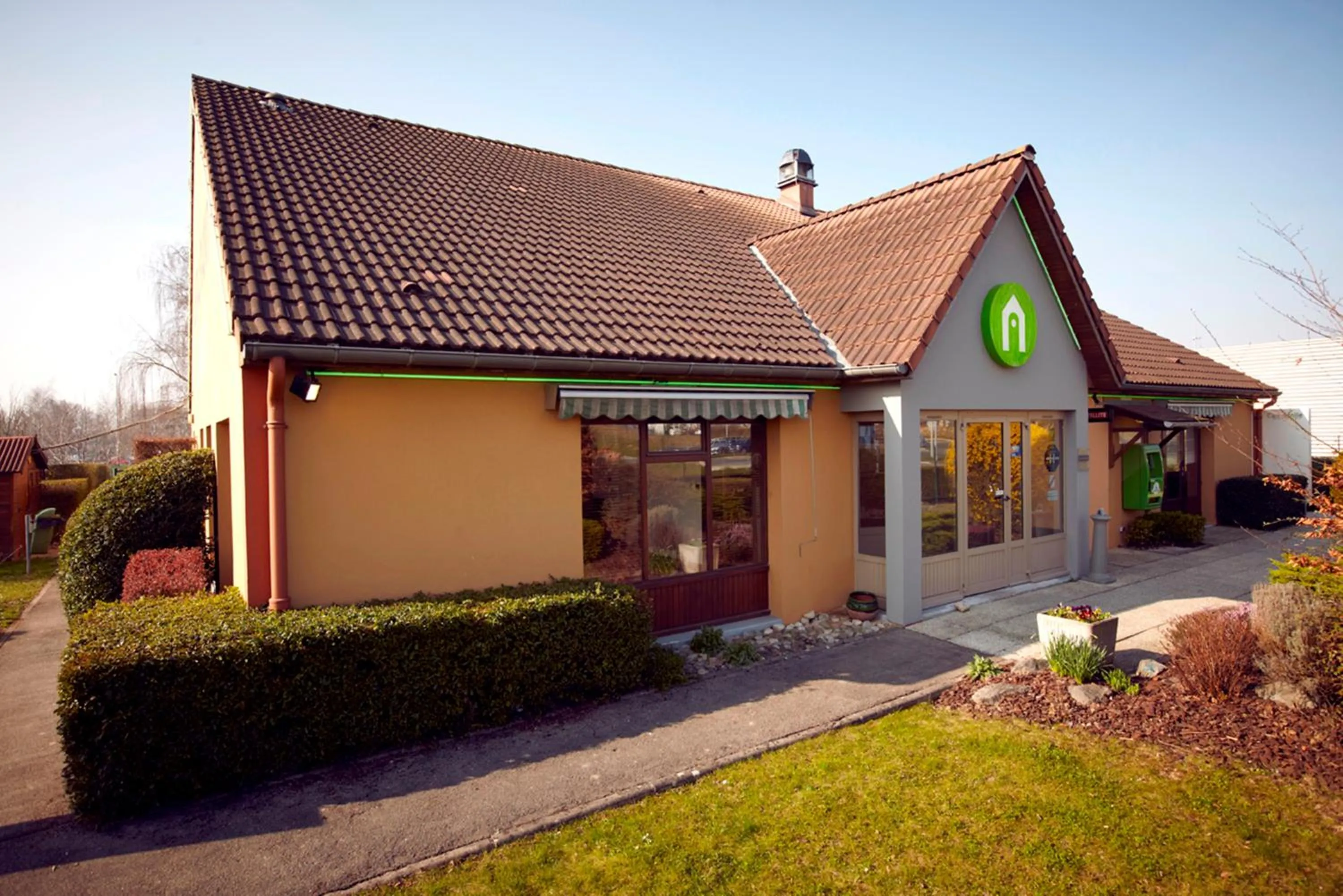 Facade/entrance in Kyriad Châlons-En-Champagne - Saint-Martin