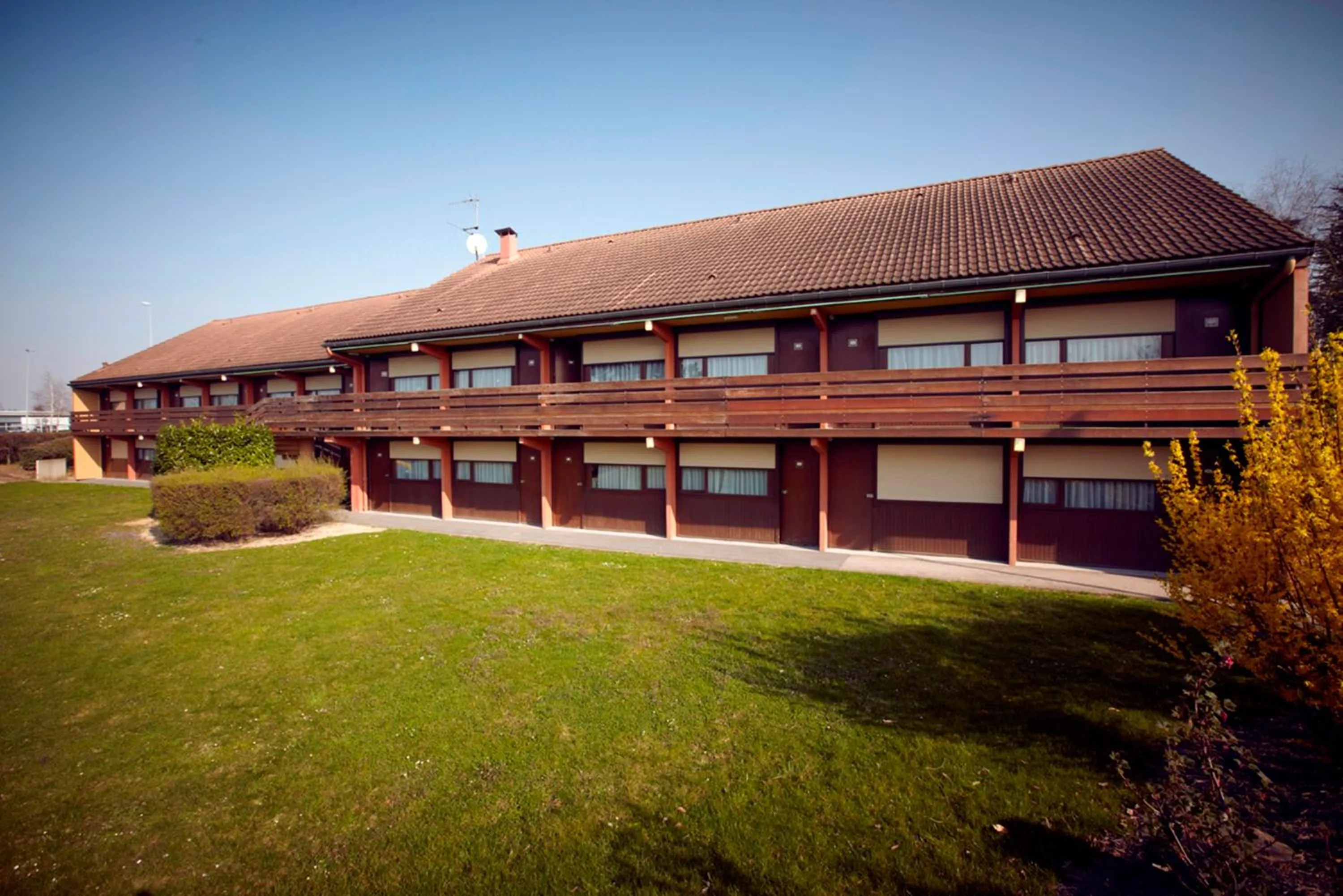 Facade/entrance in Kyriad Châlons-En-Champagne - Saint-Martin