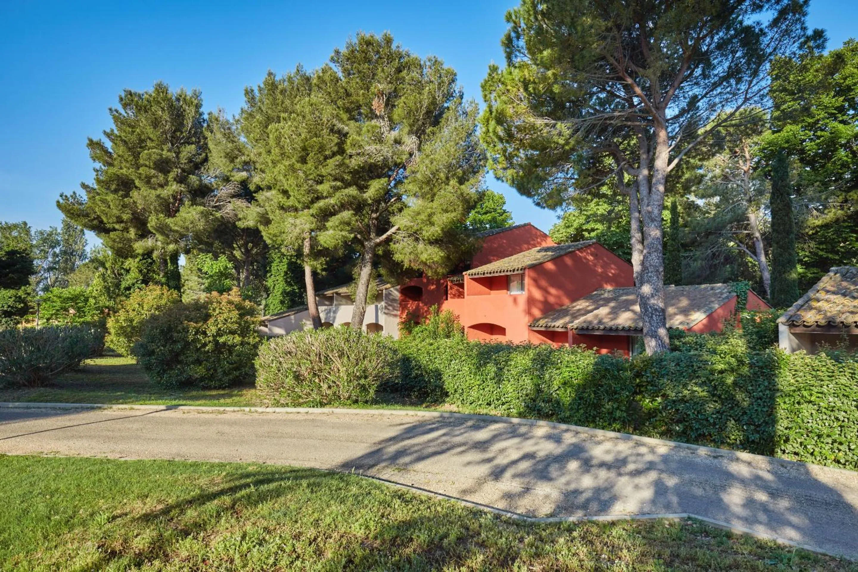 Property building in Résidence Odalys Le Village Camarguais Les Gardians