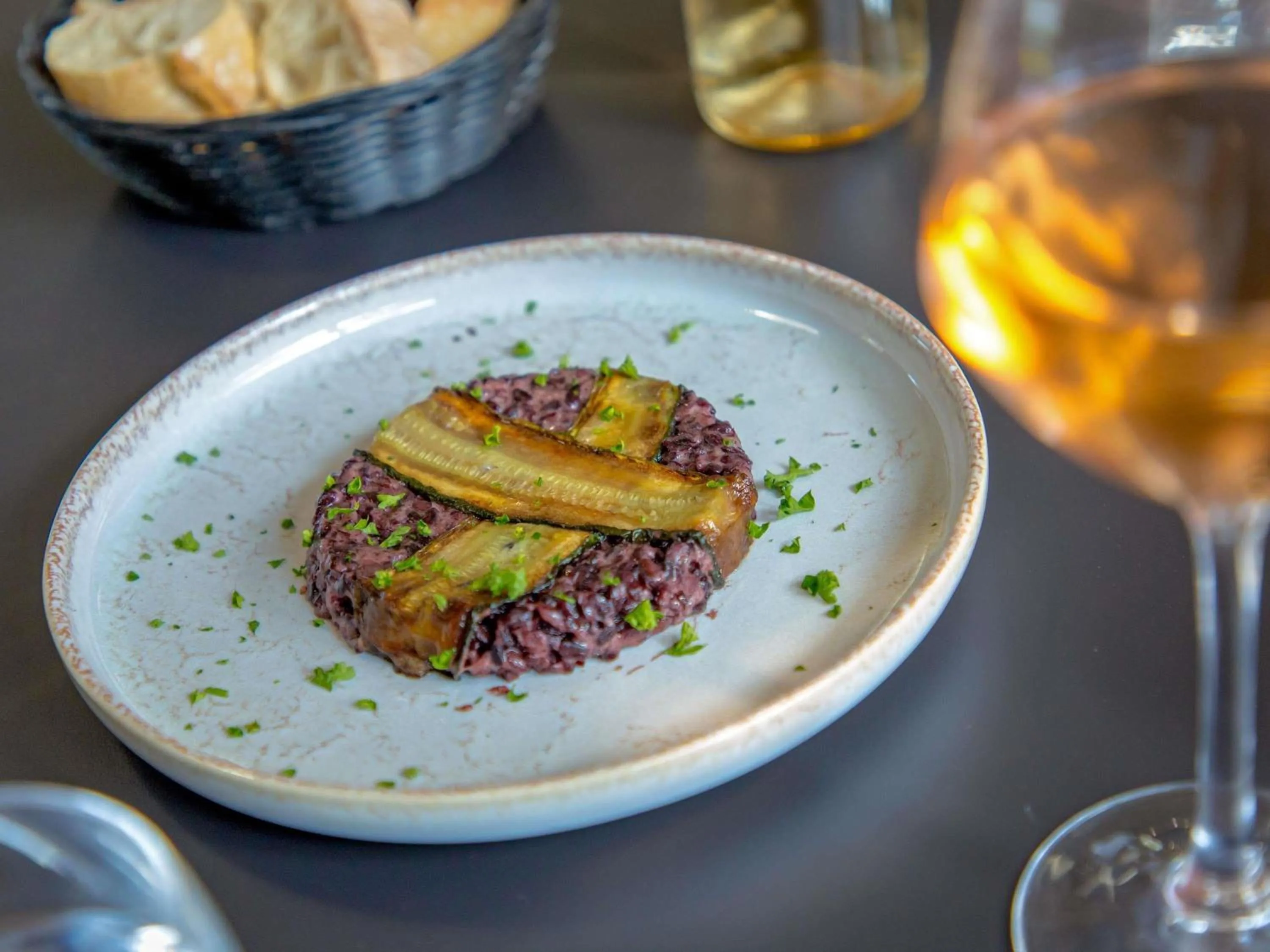 Restaurant/places to eat in ibis Styles Aubagne Gemenos