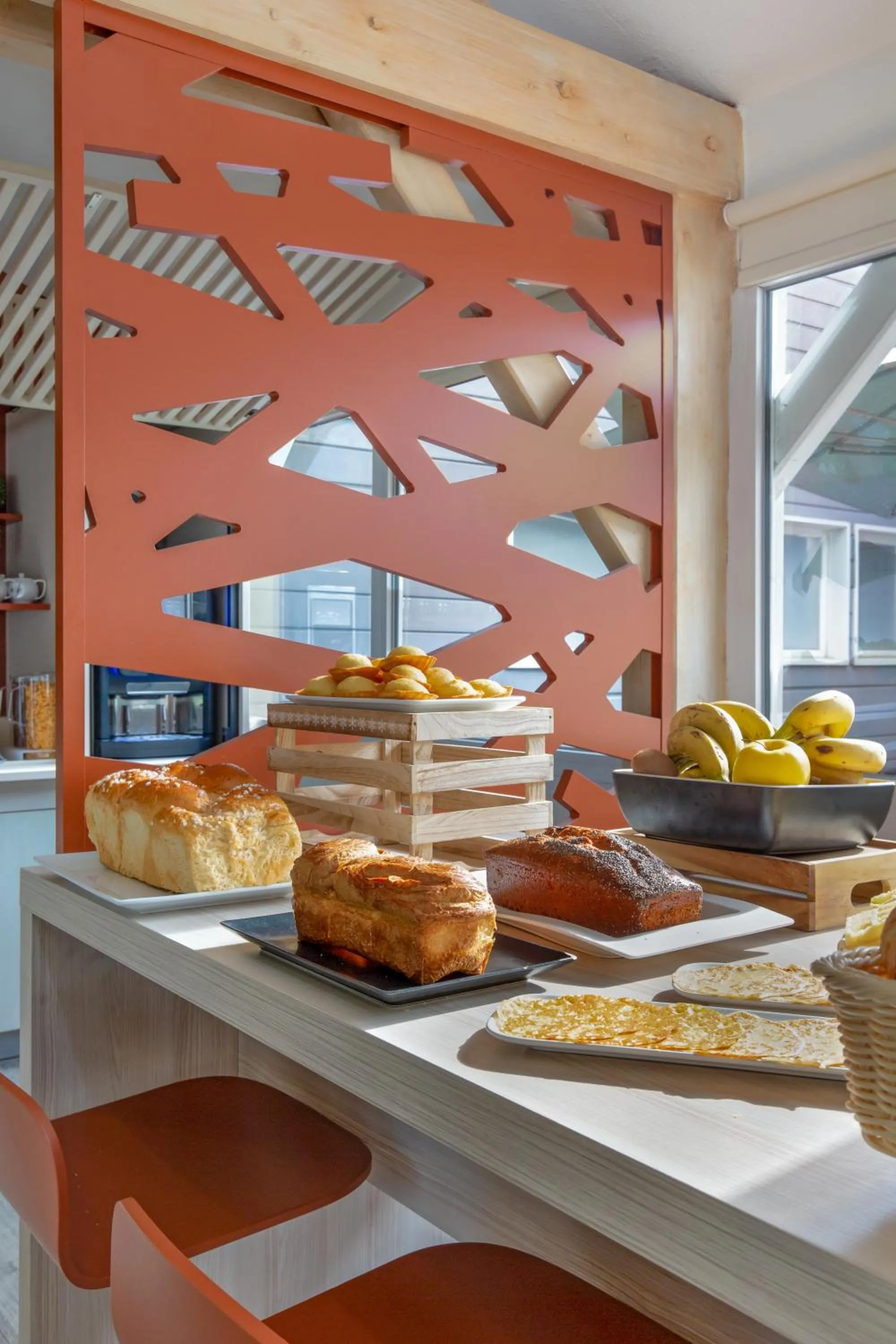 Breakfast in KYRIAD MARSEILLE EST - Aubagne Gémenos