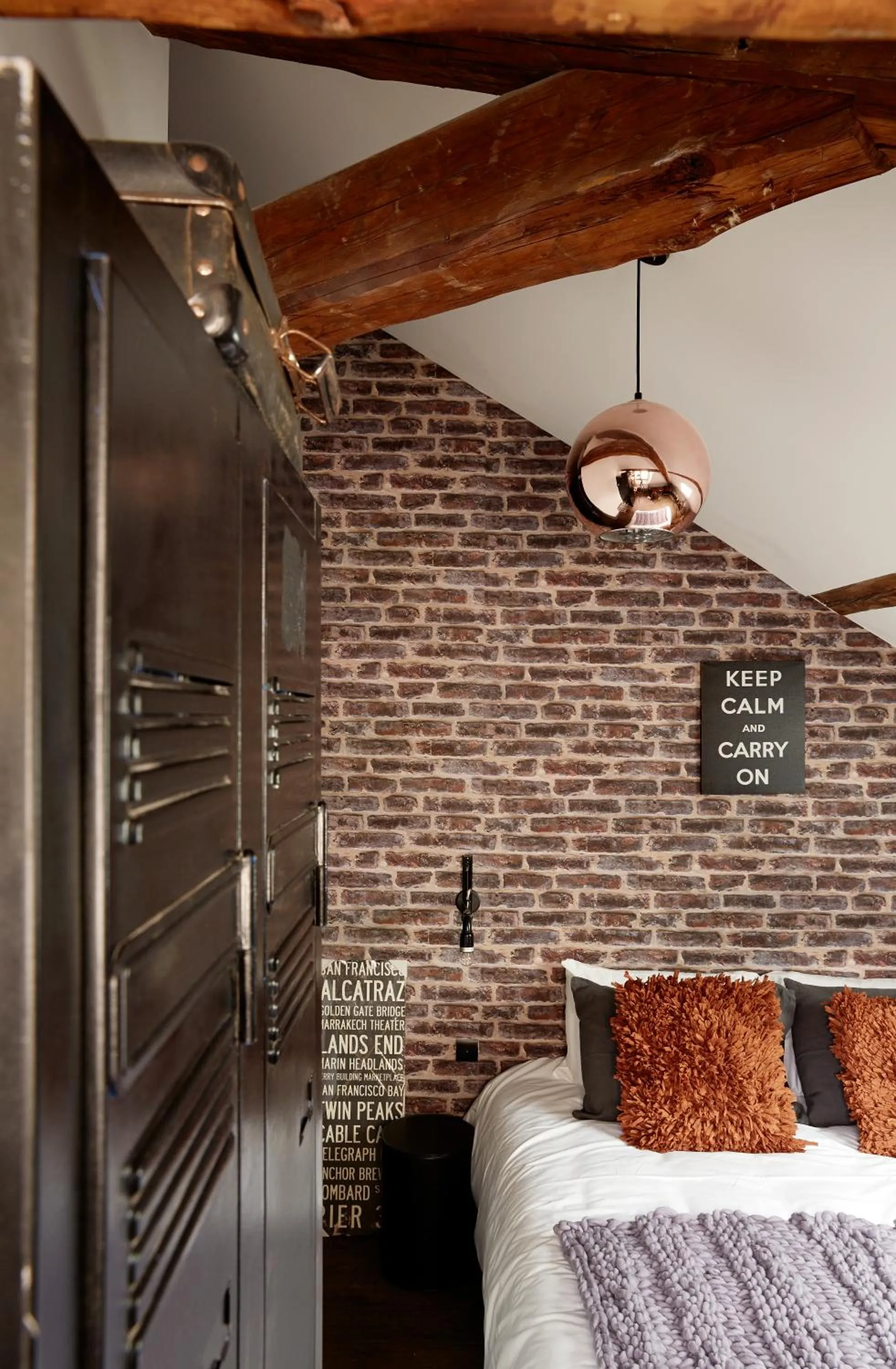 Bedroom, Bed in Le Boutik Hotel