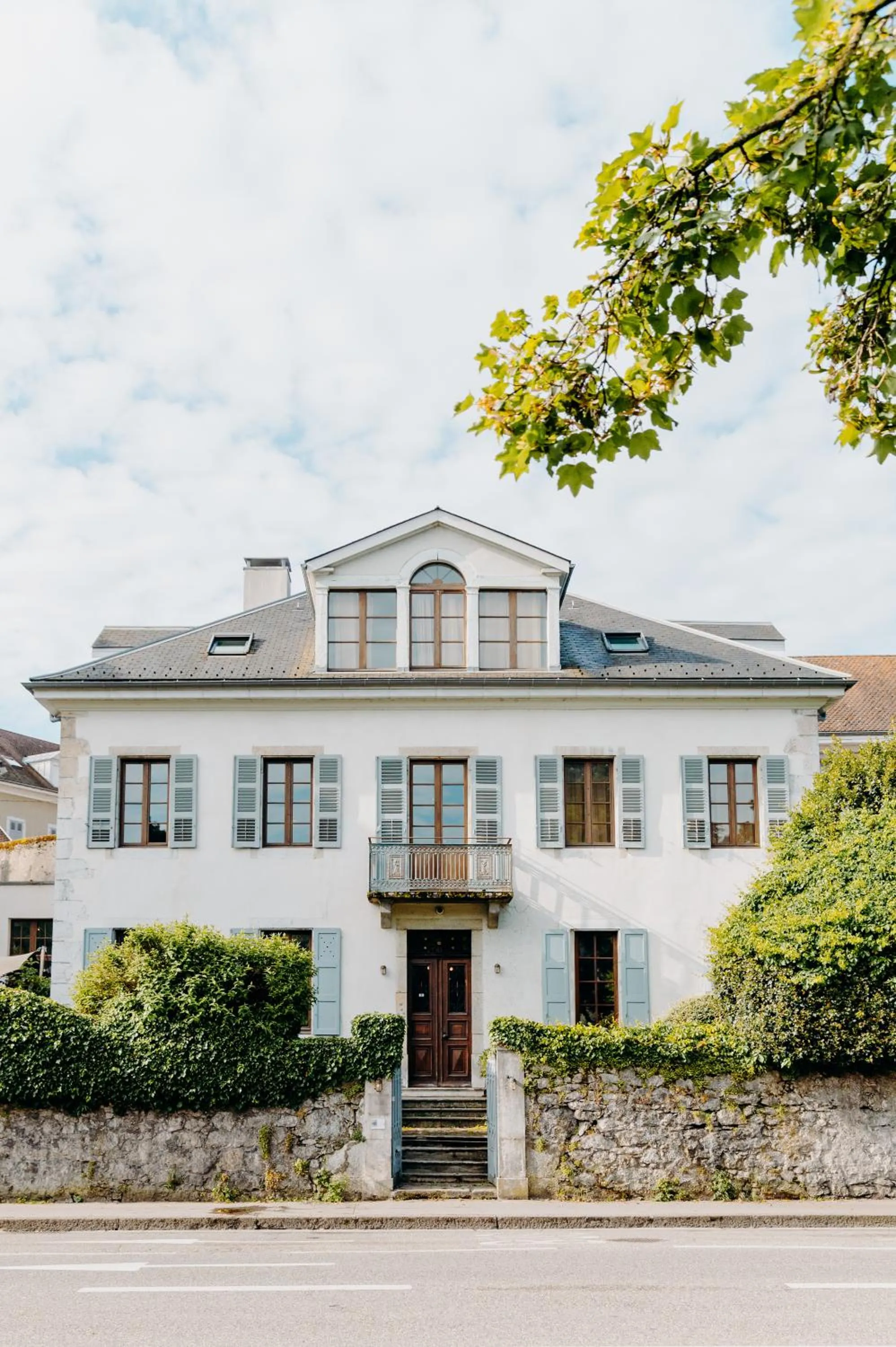 Property building in Le Boutik Hotel