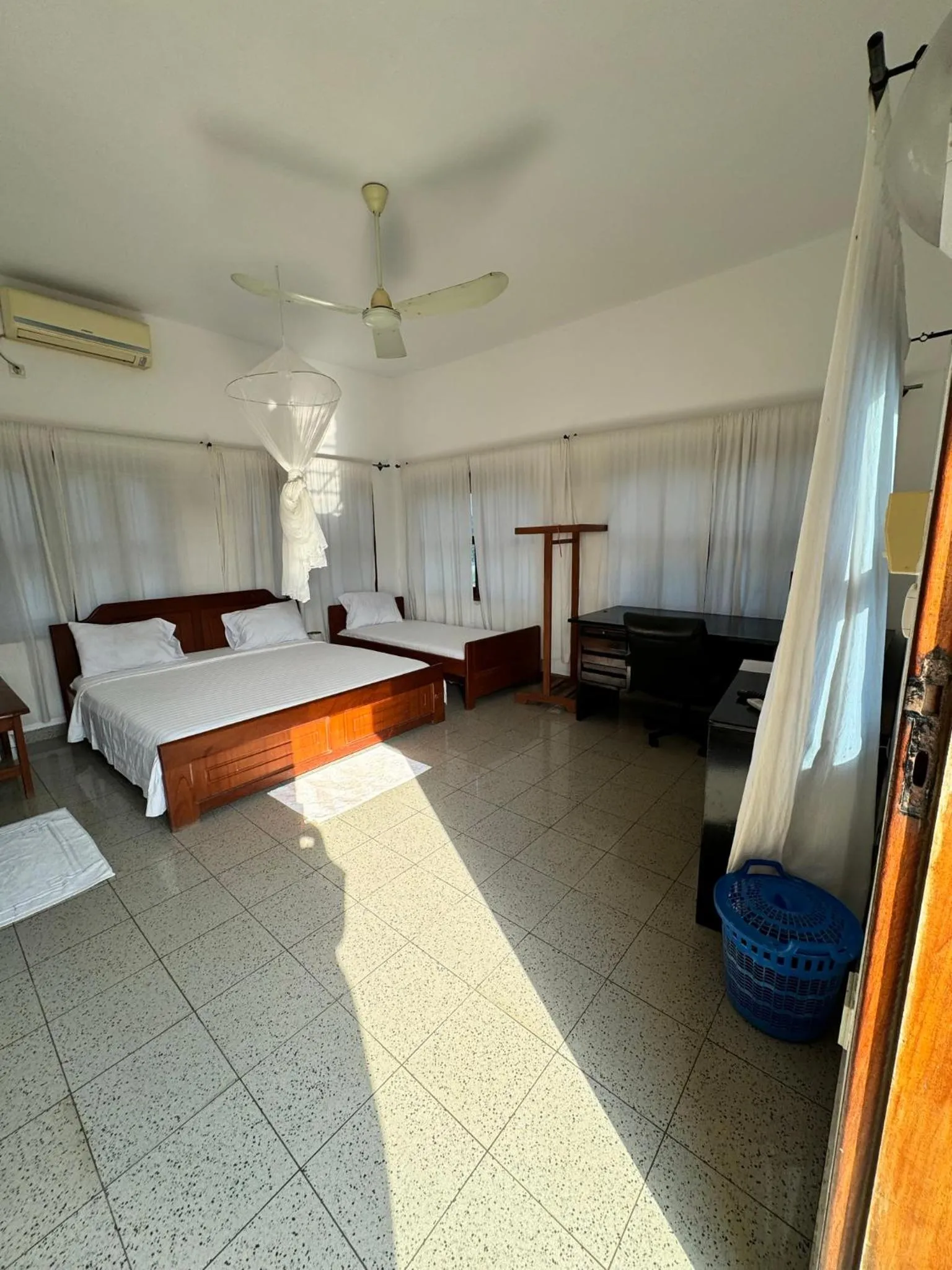 Bed in Ramaya Auberge Espagnole