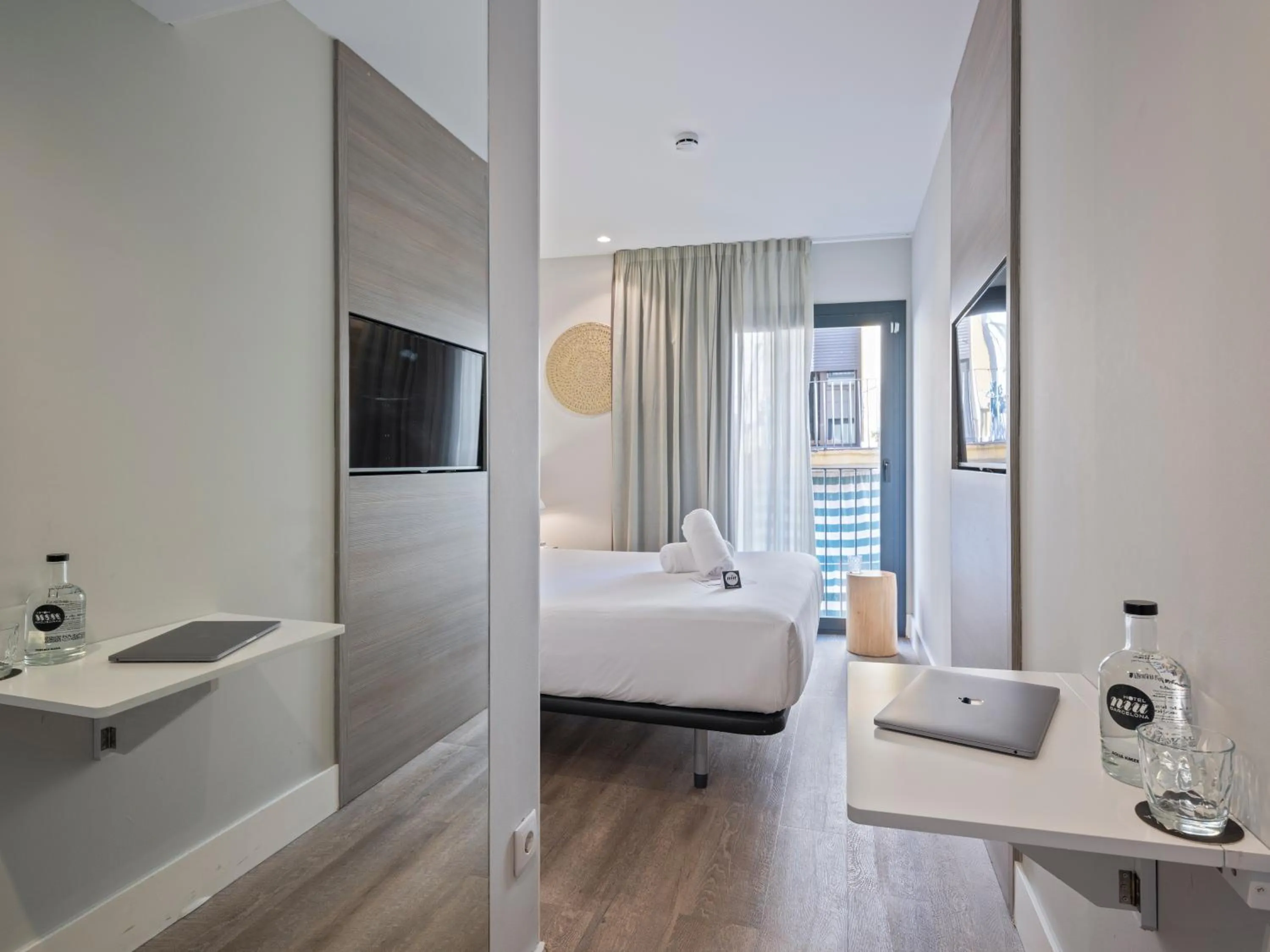 Bedroom, Bed in Niu Barcelona Hotel