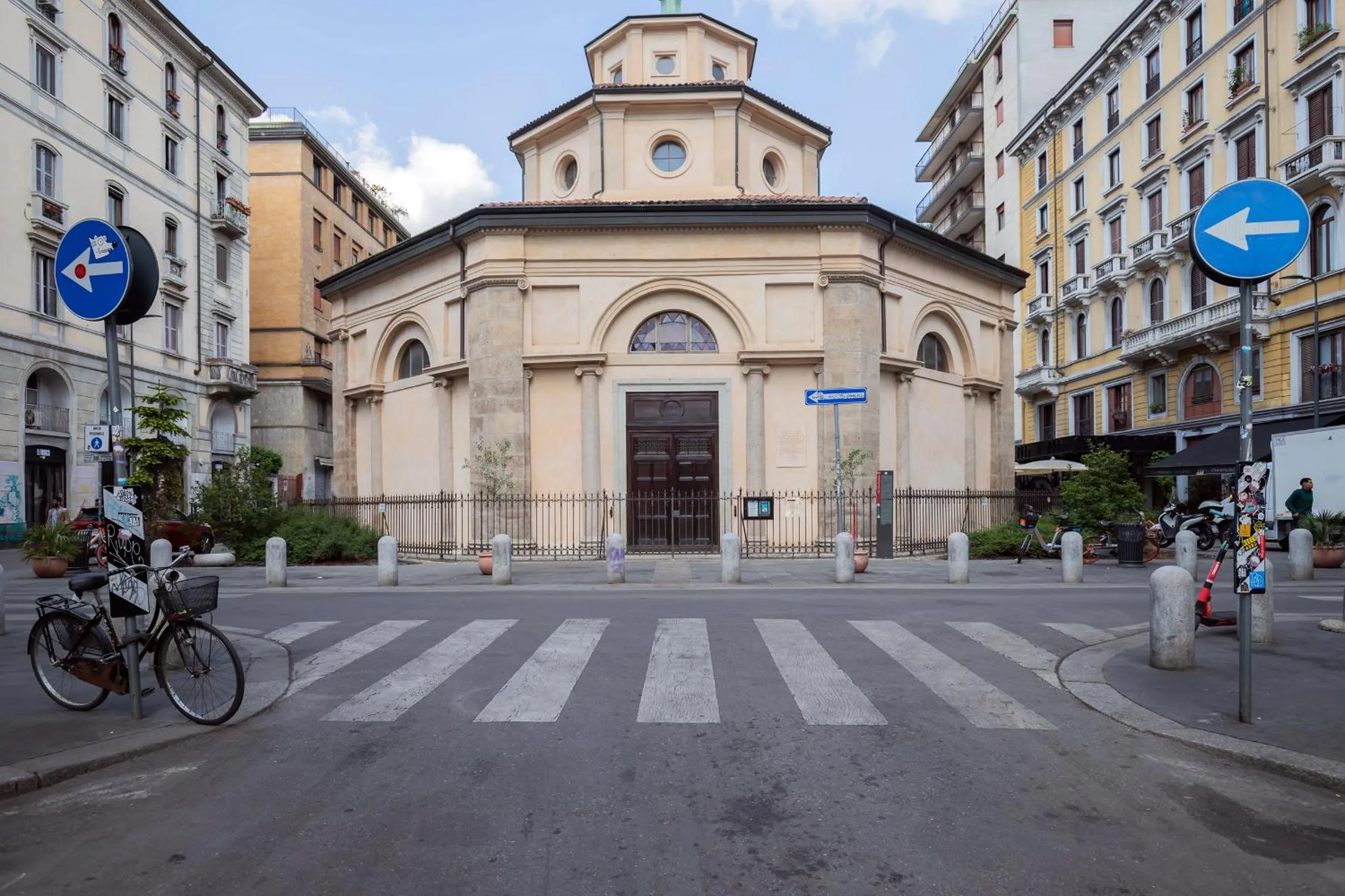 Street view in Milan Retreats Porta Venezia