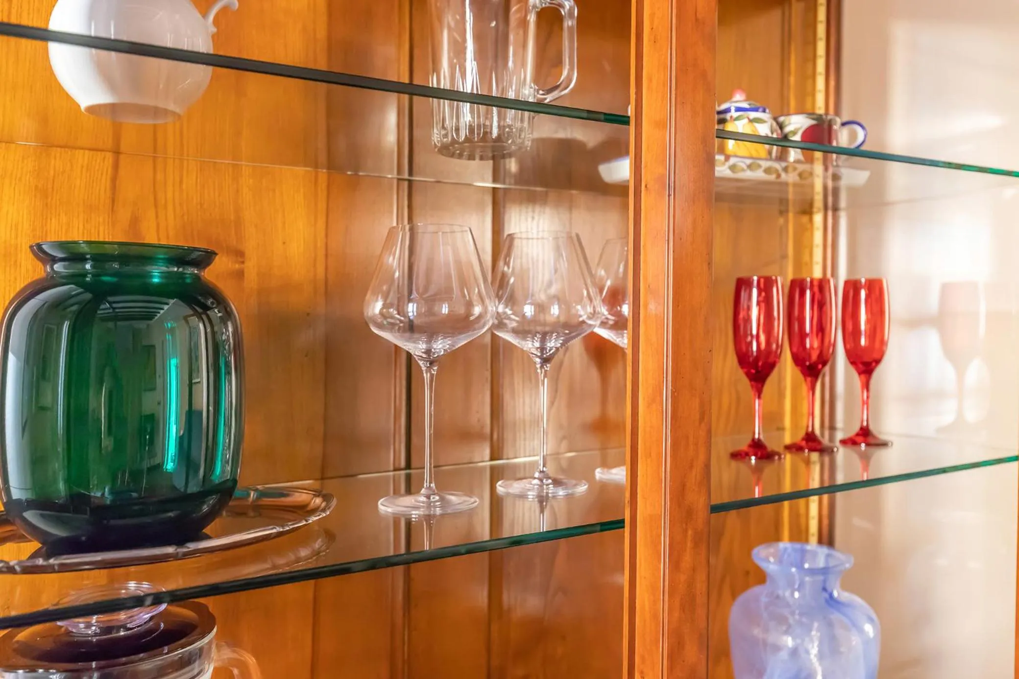 wardrobe in Milan Retreats Porta Venezia