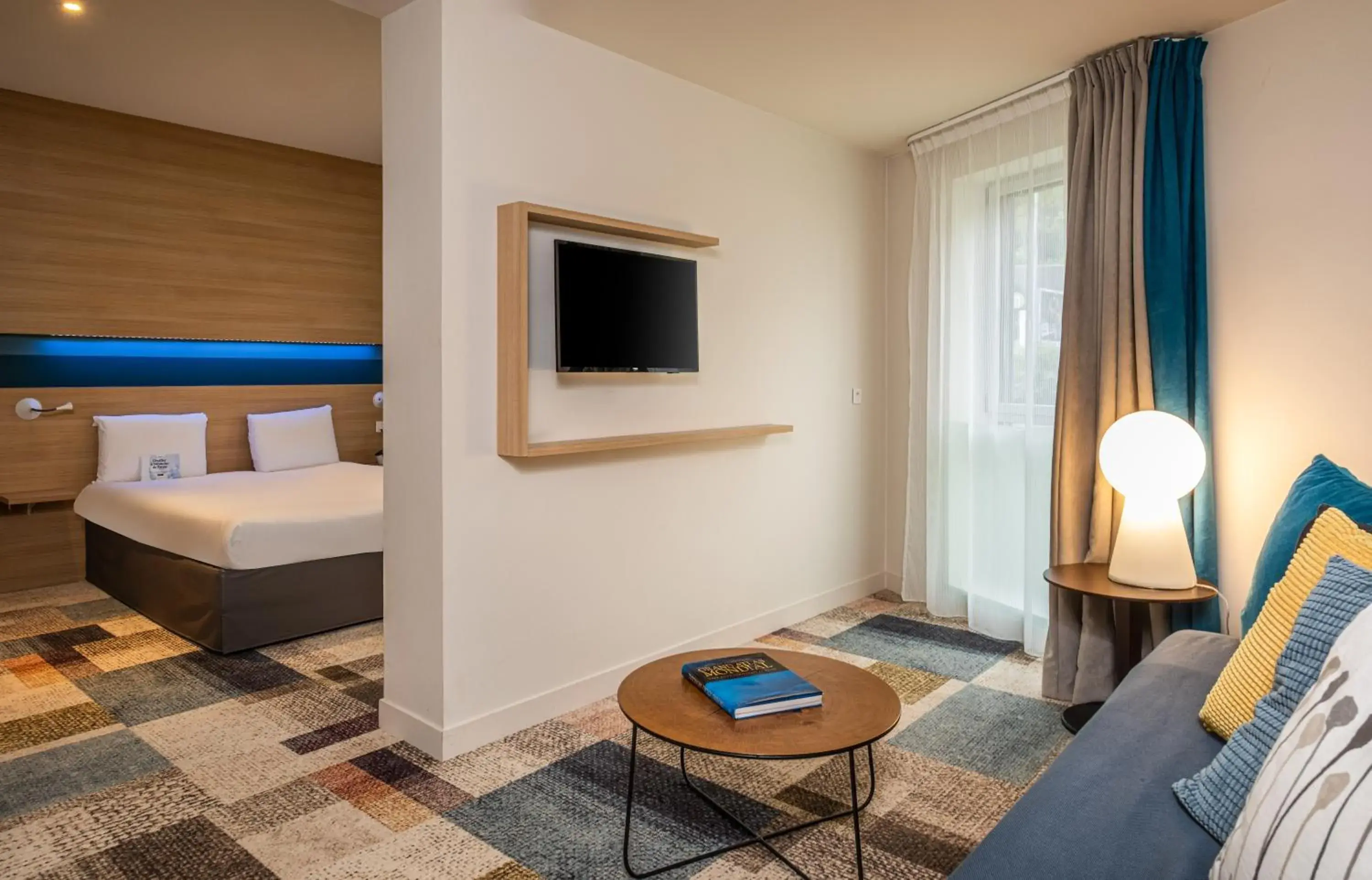 Superior Quadruple Room in Kyriad Le Mans Est Superior Quadruple Room in Kyriad Le Mans Est