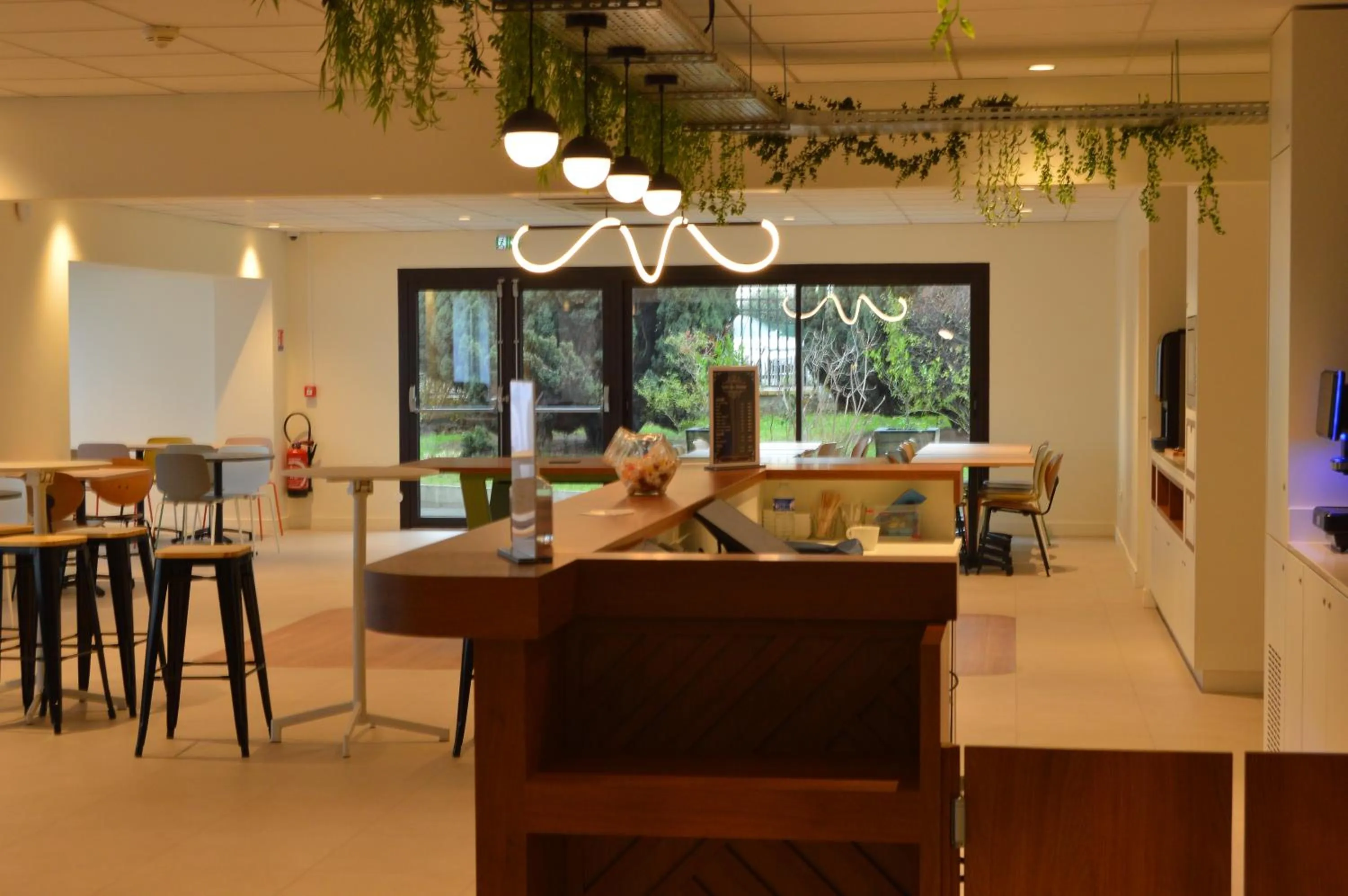 Lobby or reception in Kyriad Argenteuil