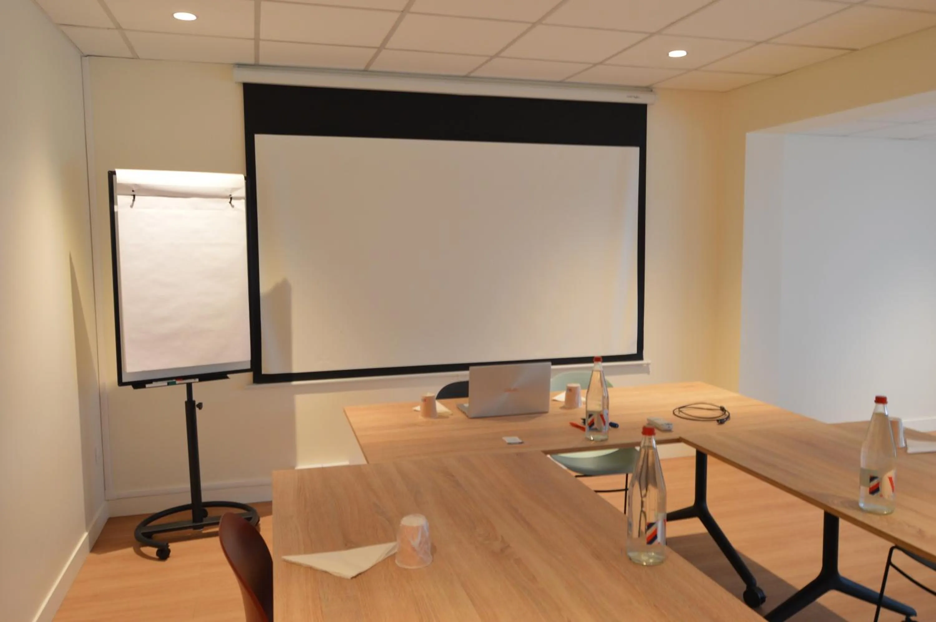Meeting/conference room in Kyriad Argenteuil