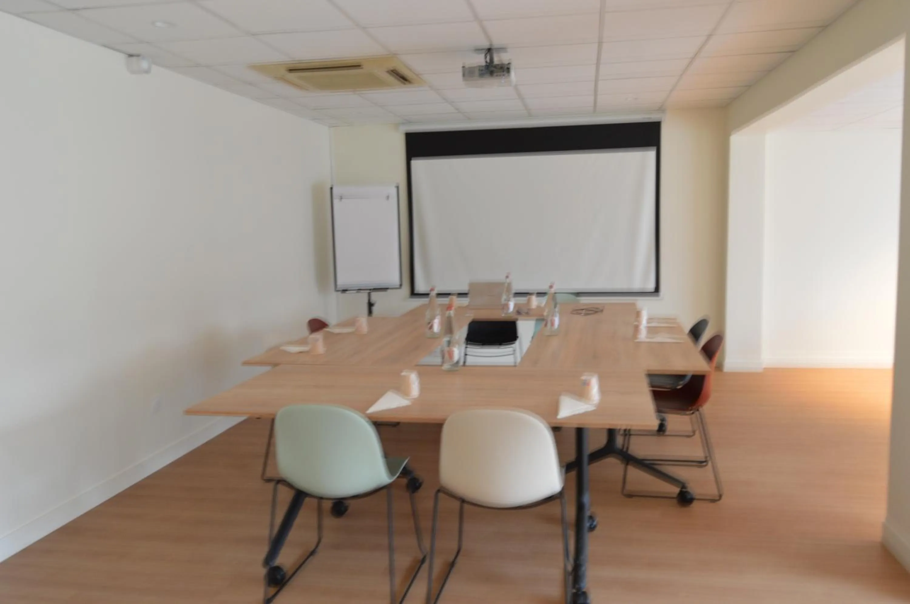 Meeting/conference room in Kyriad Argenteuil