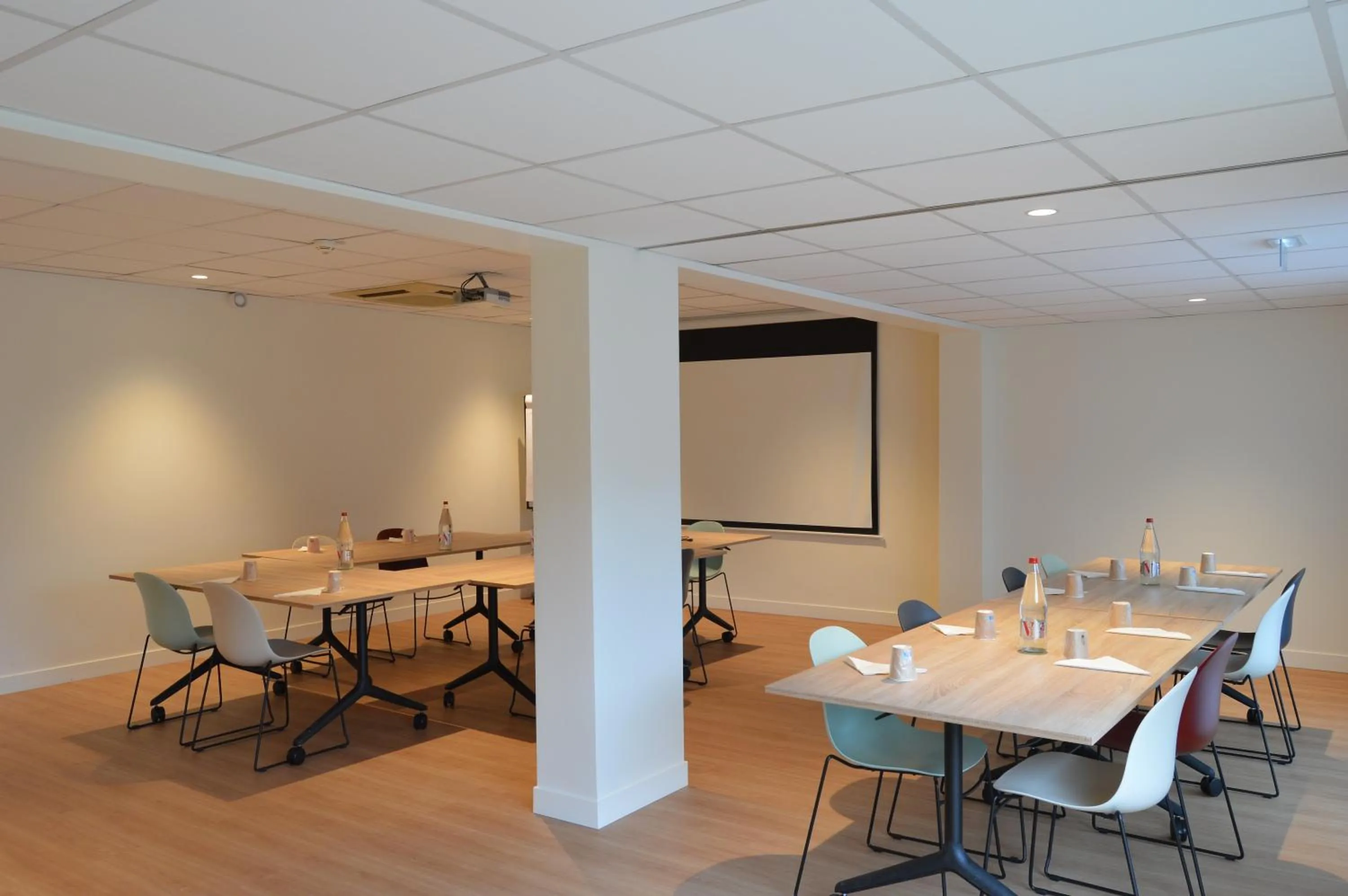 Meeting/conference room in Kyriad Argenteuil