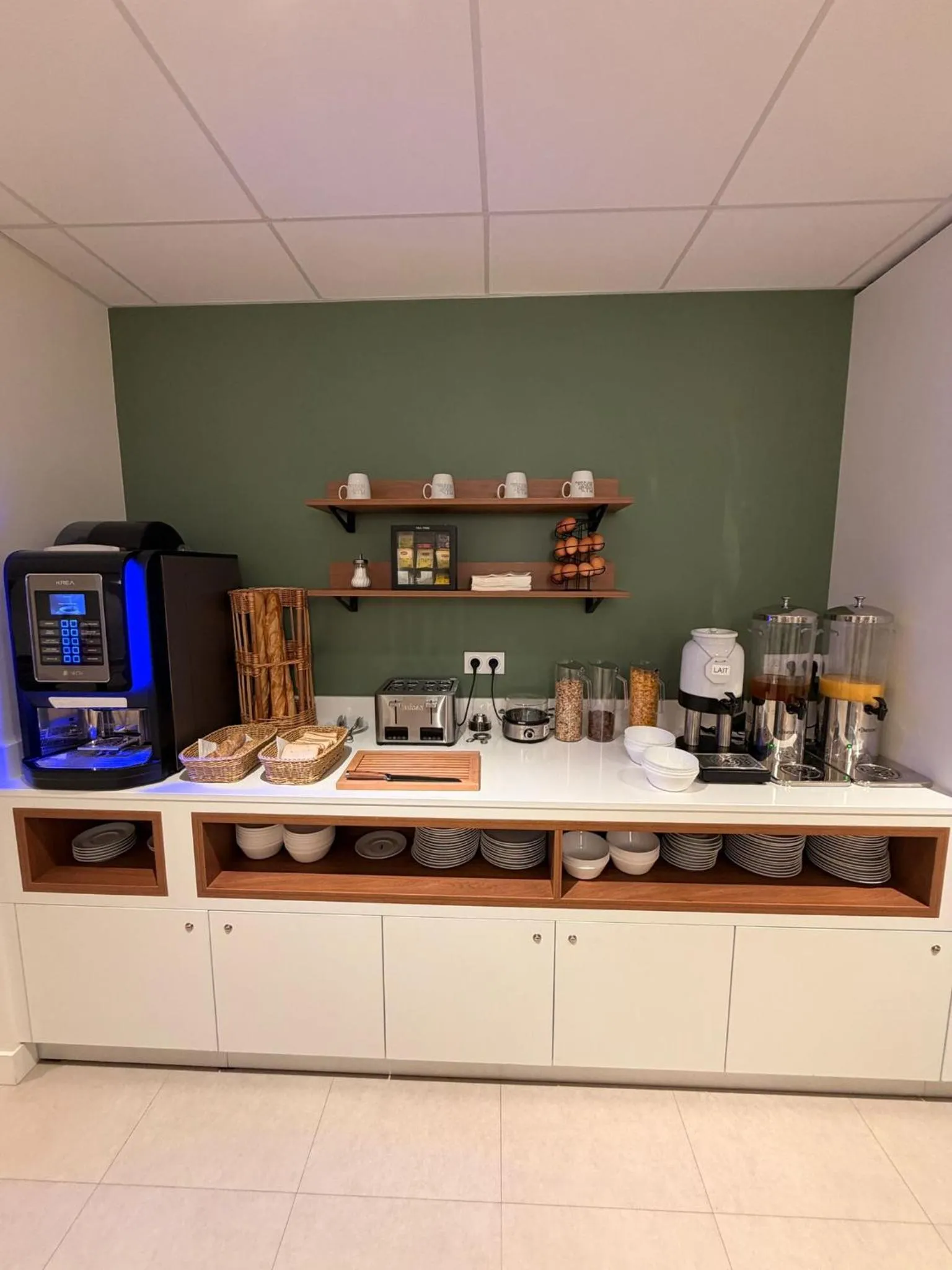 Buffet breakfast in Kyriad Argenteuil