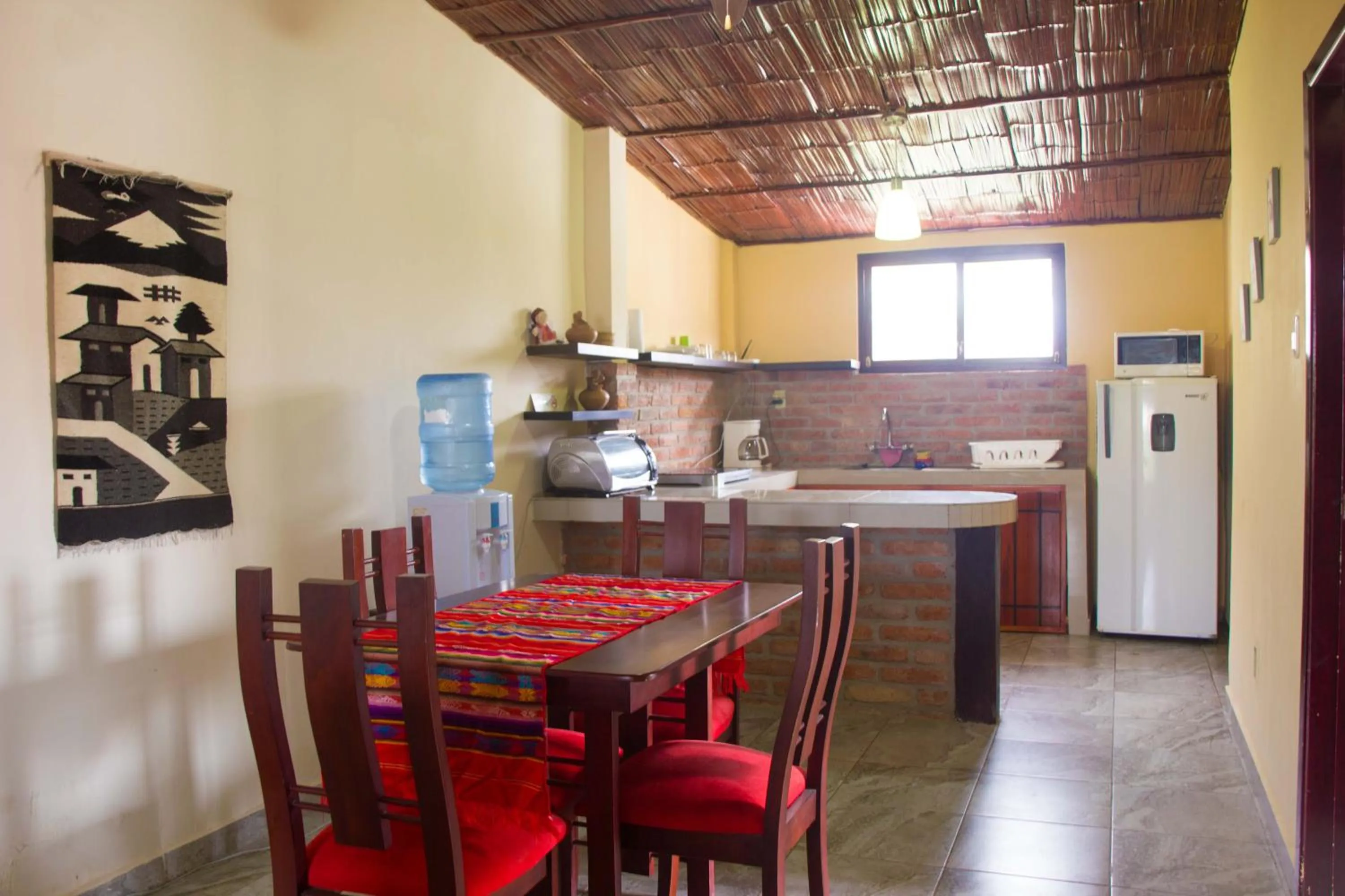 Kitchen or kitchenette in The Cottages by the Sea