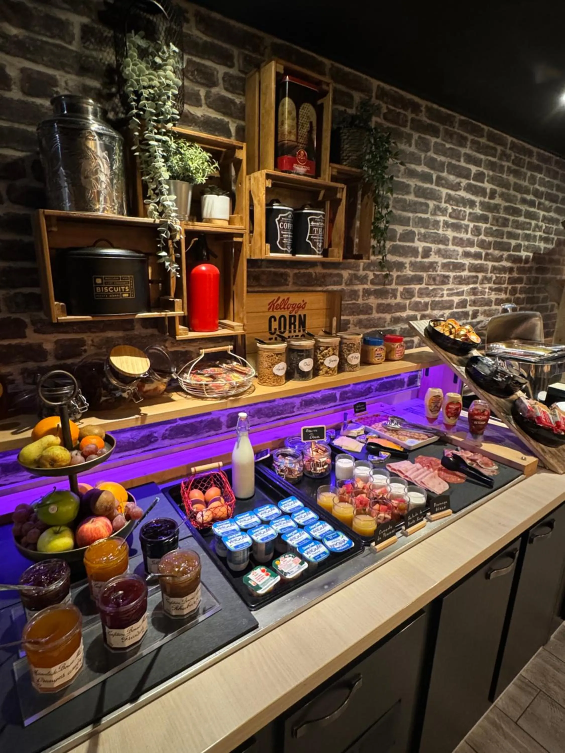 Food in Kyriad Lisieux