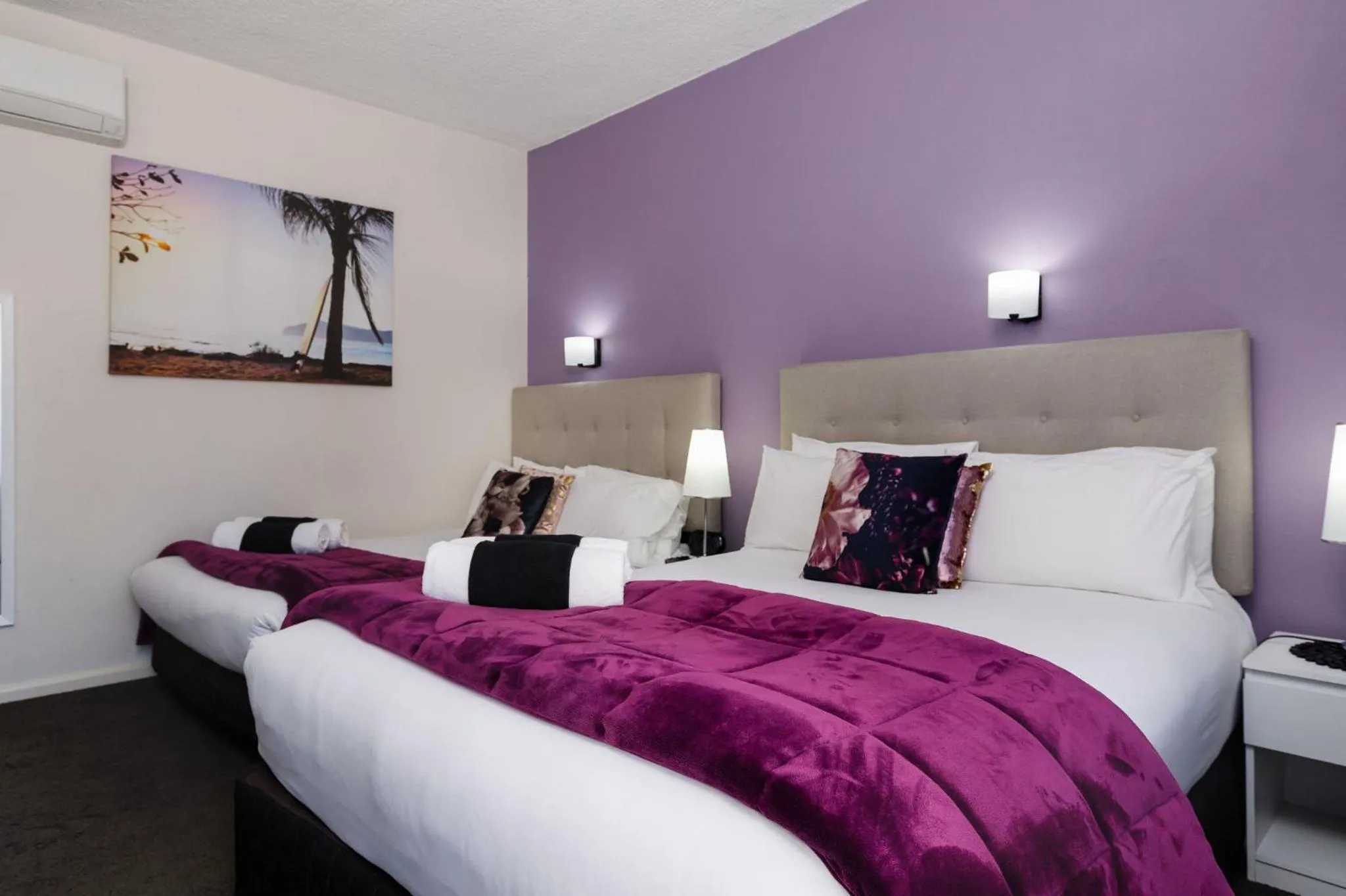 Photo of the whole room, Bed in Bendigo Oval Motel