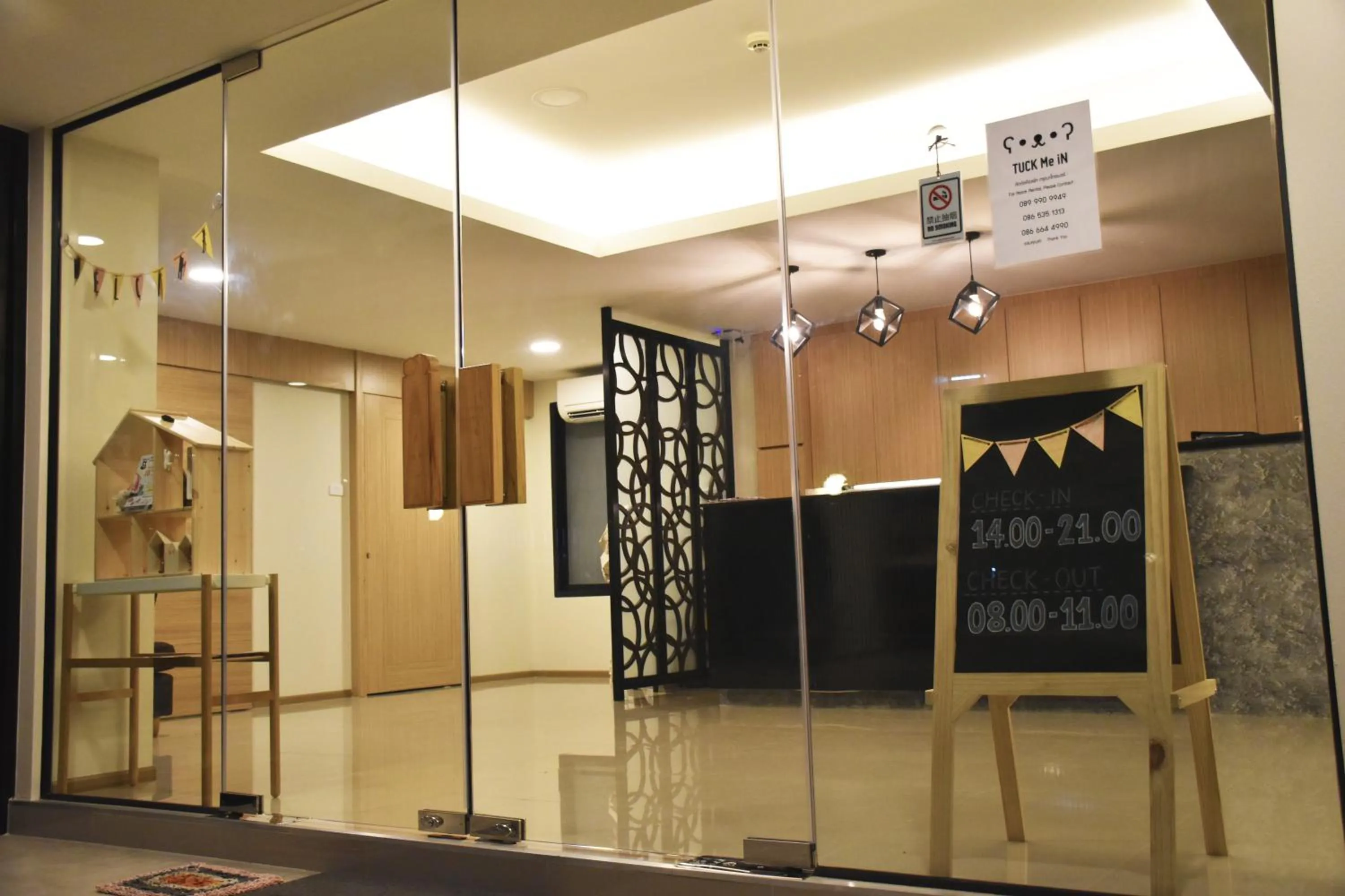 Facade/entrance in TUCK Me iN