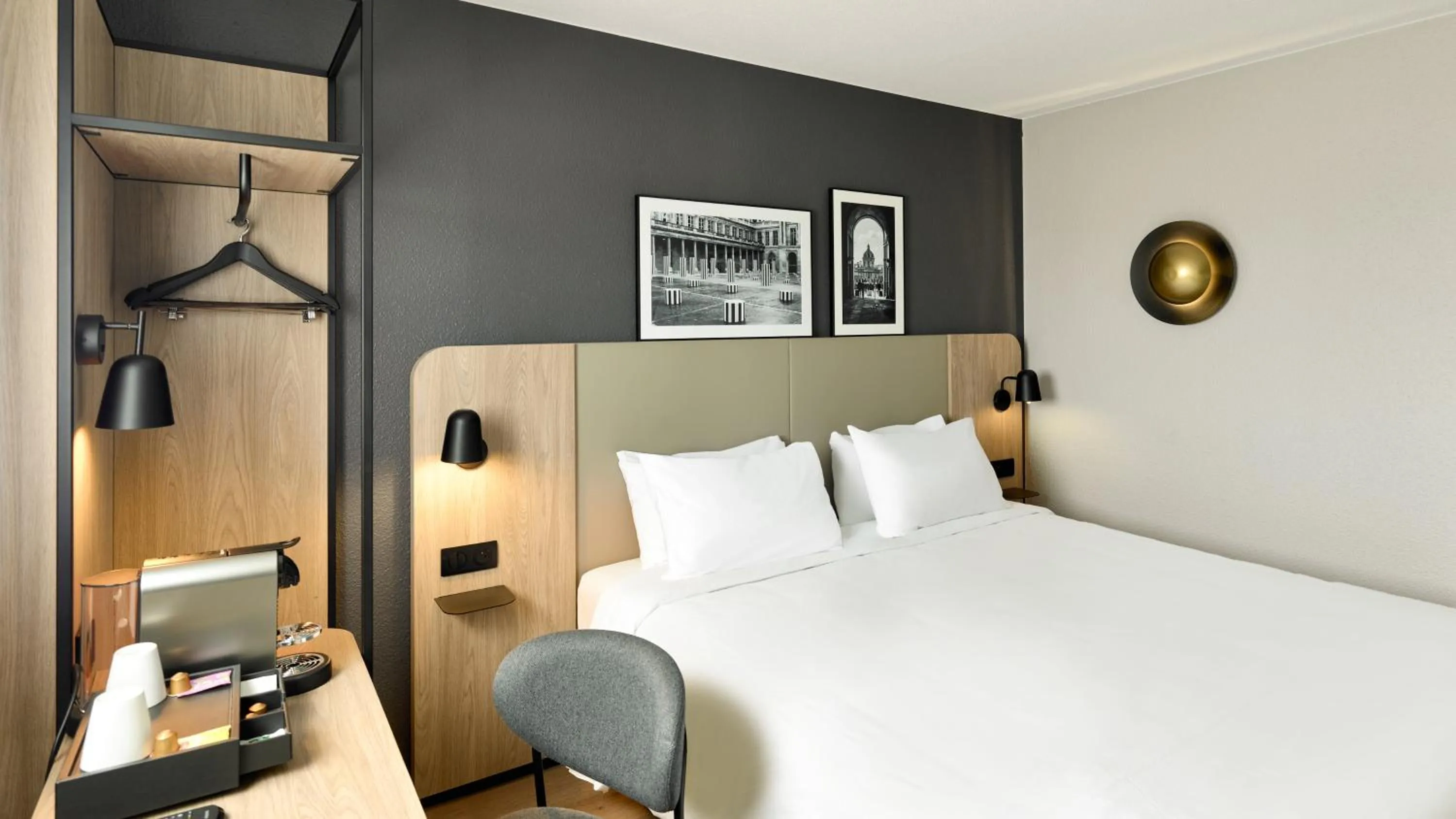 Bed in Campanile PRIME - Arcueil