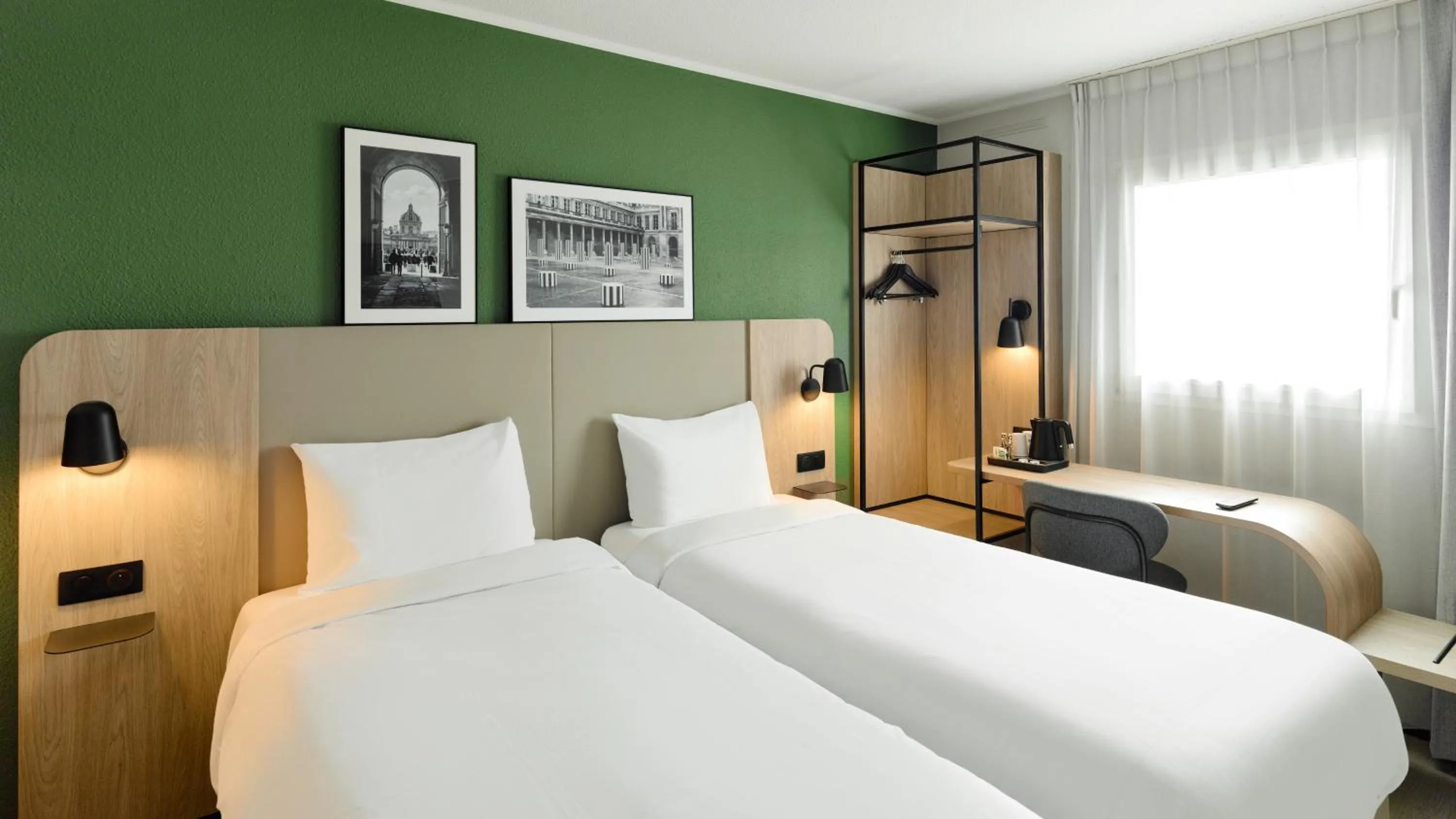Bed in Campanile PRIME - Arcueil