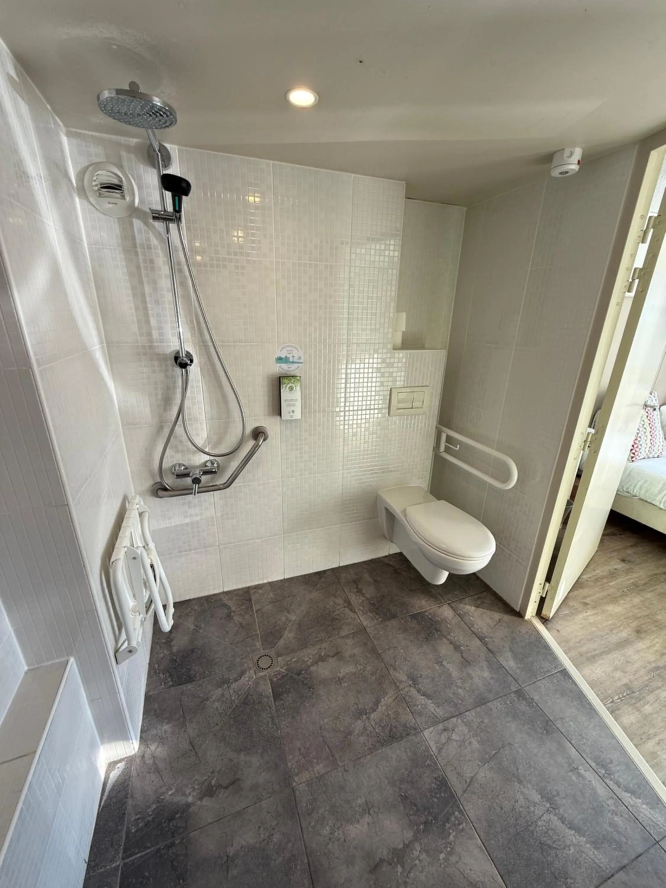 acessibility in Hotel Morangis Orly