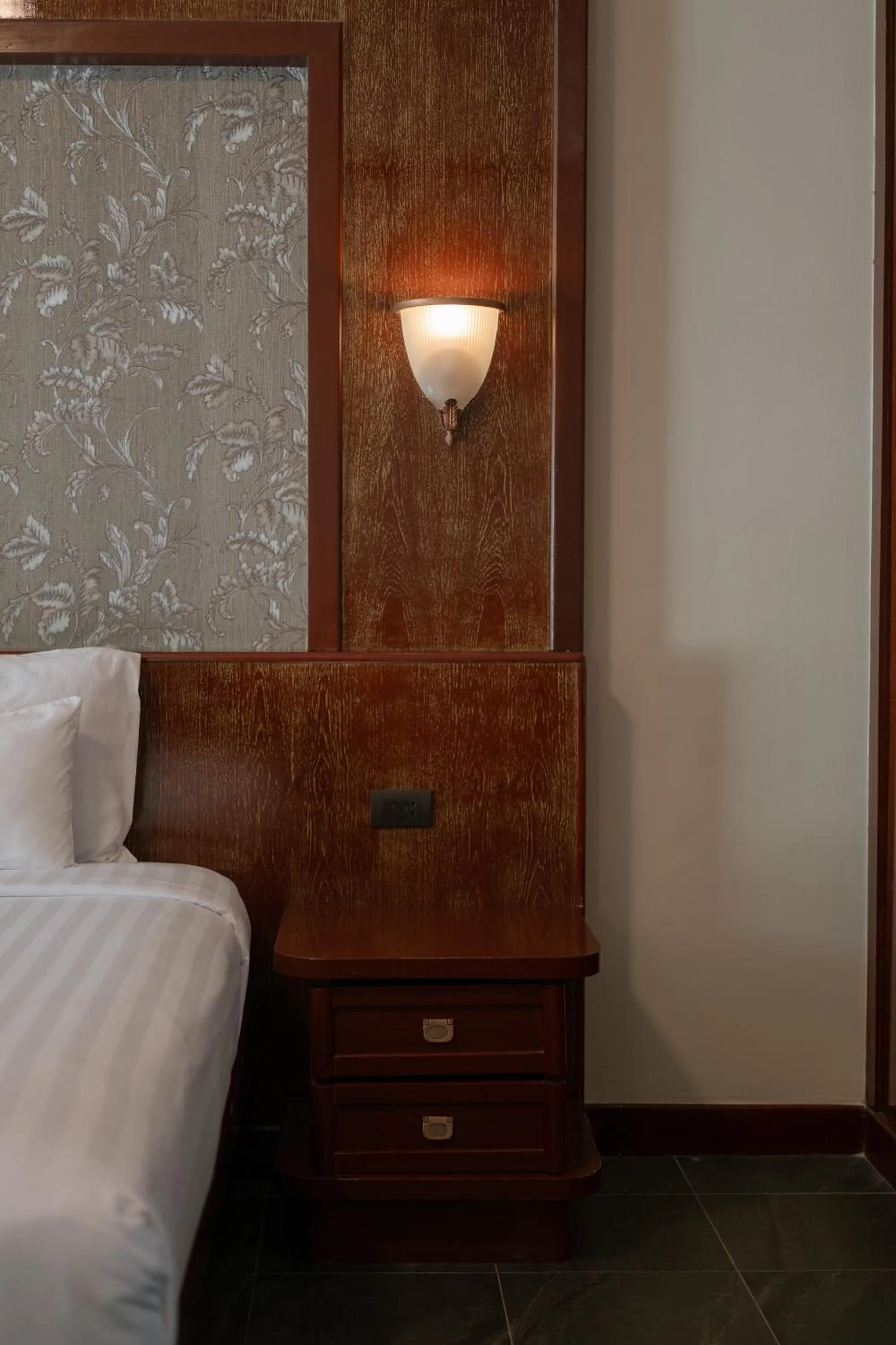 Bed in Erawan Hotel,Natai Beach