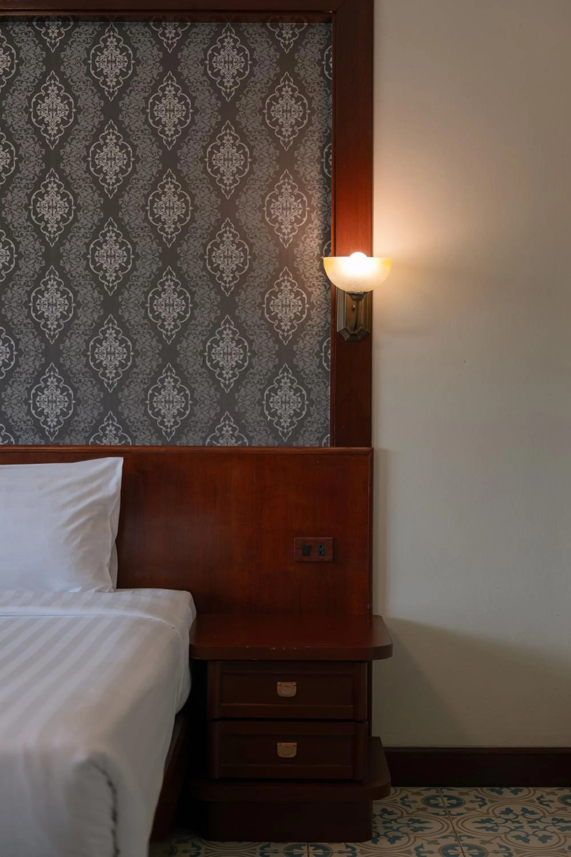 Bed in Erawan Hotel,Natai Beach