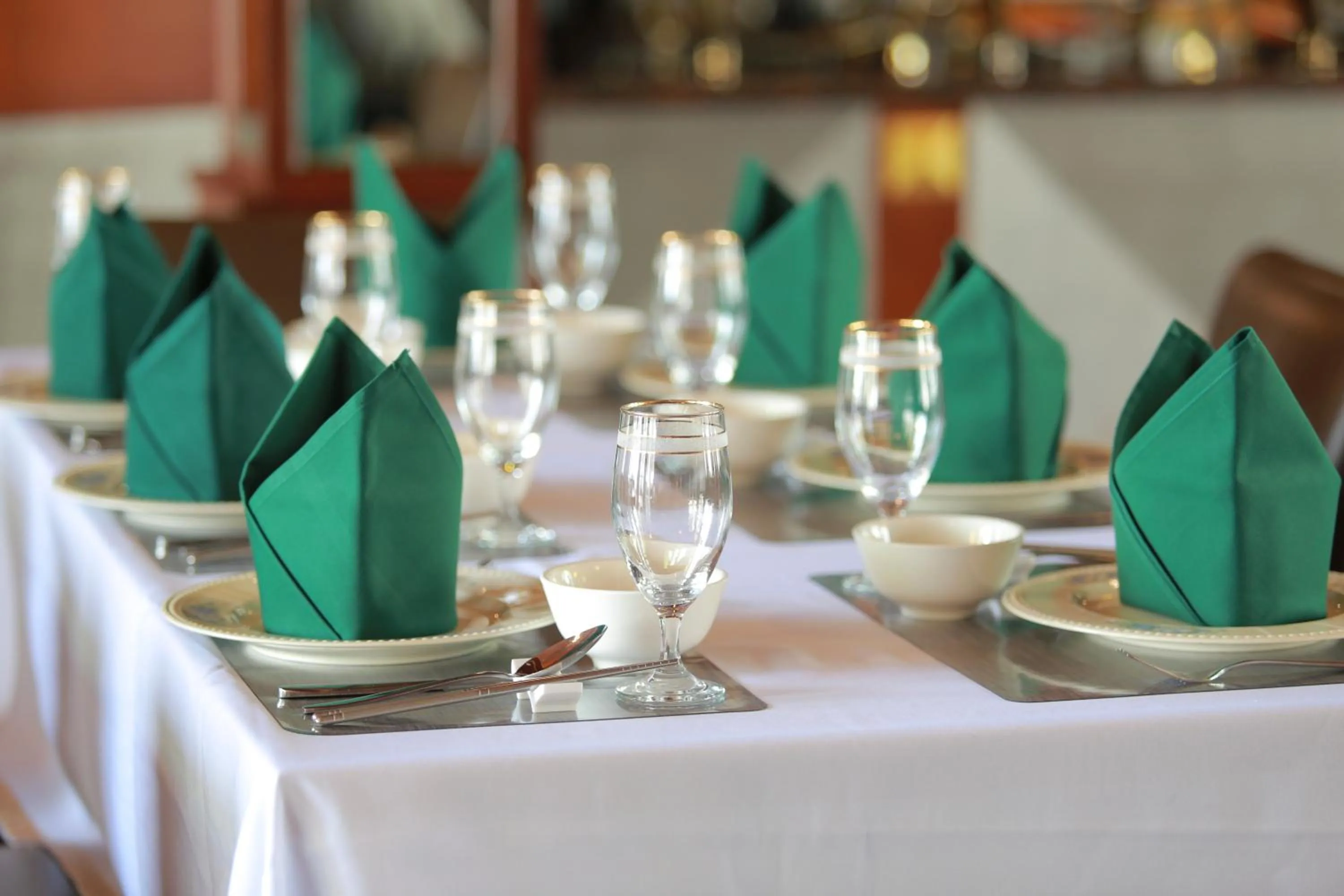 Restaurant/places to eat in Erawan Hotel