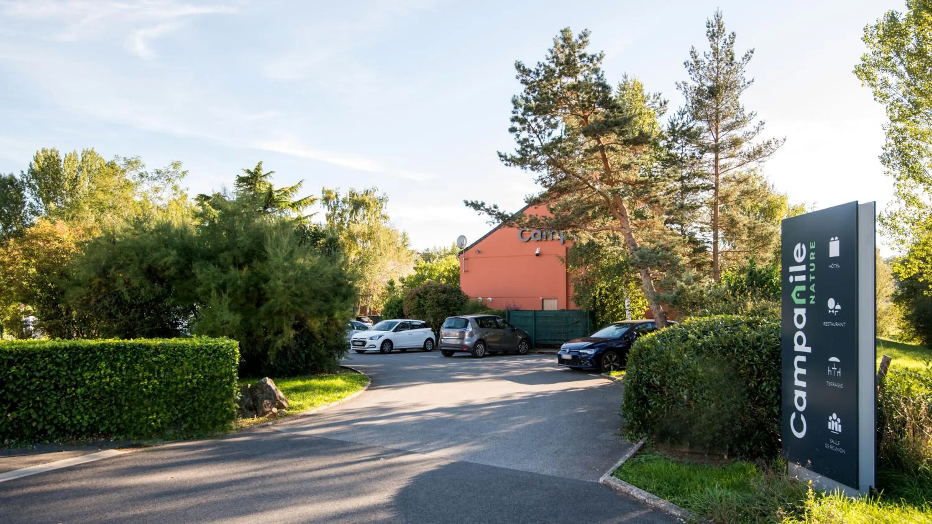 Facade/entrance in Campanile NATURE - Rodez