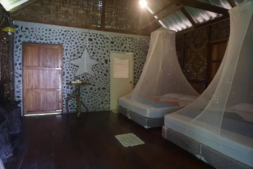 Property building, Bed in Khao Sok Green Mountain View