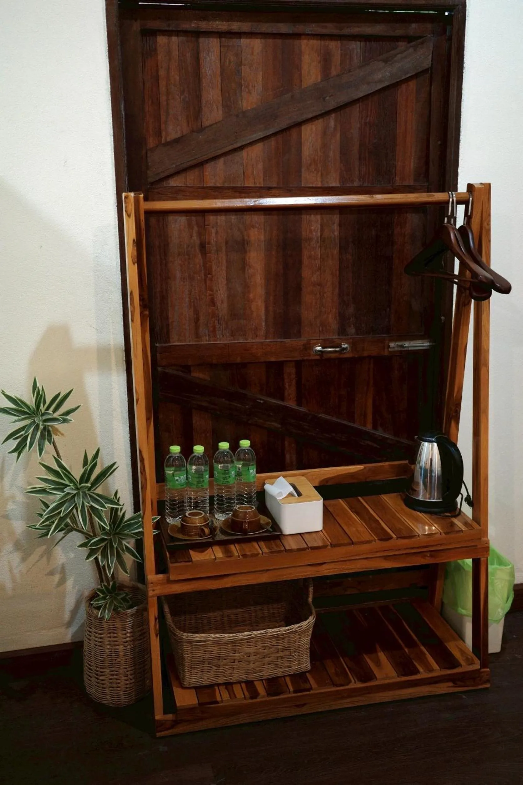 Khao Sok Green Mountain View