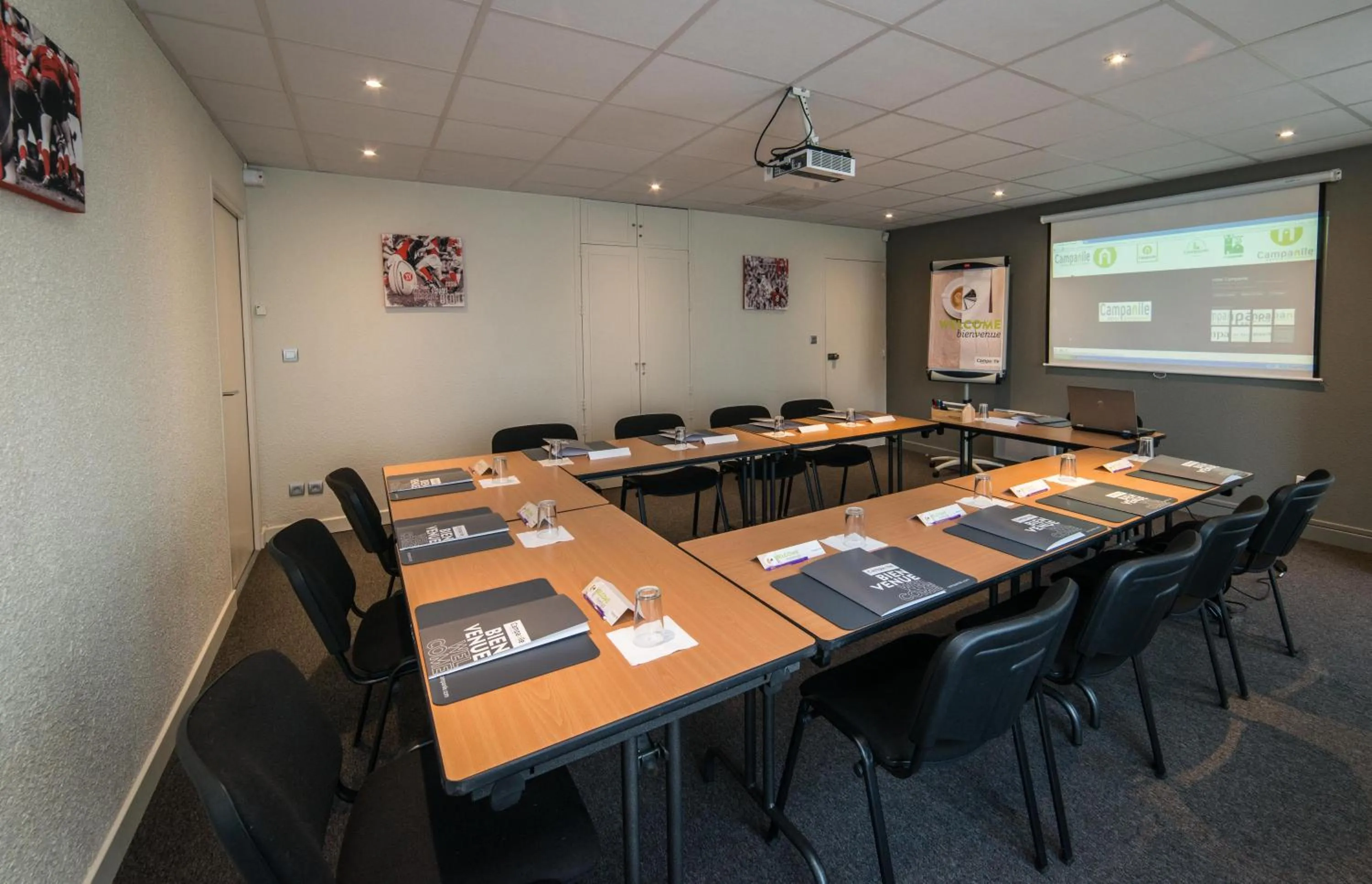 Meeting/conference room in Campanile Agen
