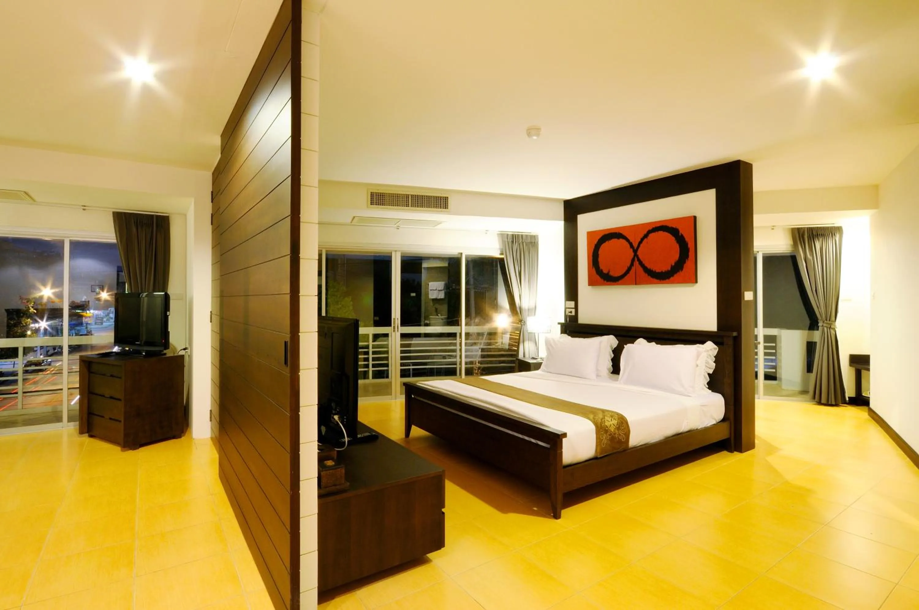 Bedroom, Bed in Kasemsarn Hotel Chanthaburi