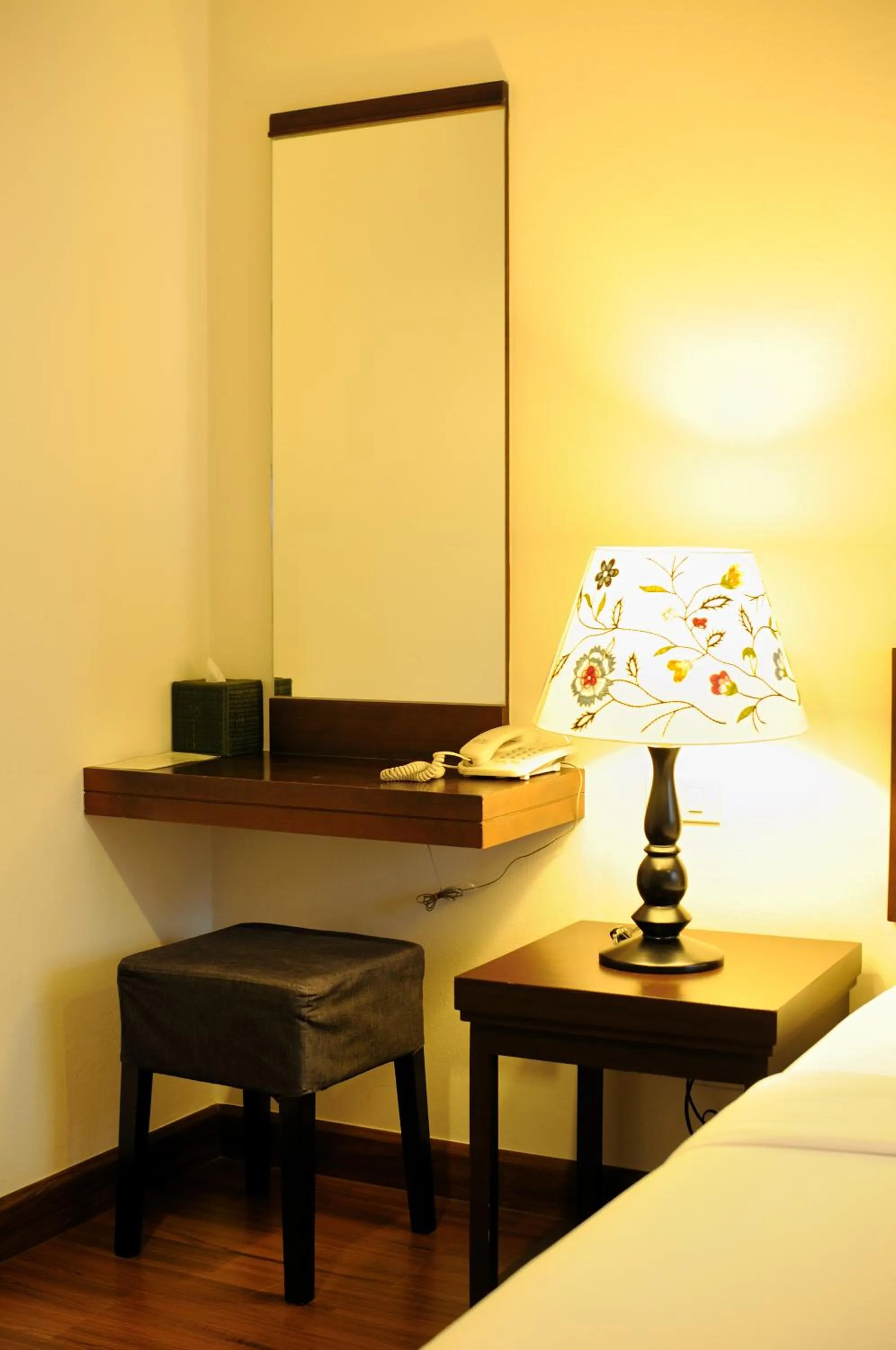 Area and facilities, Bed in Kasemsarn Hotel Chanthaburi