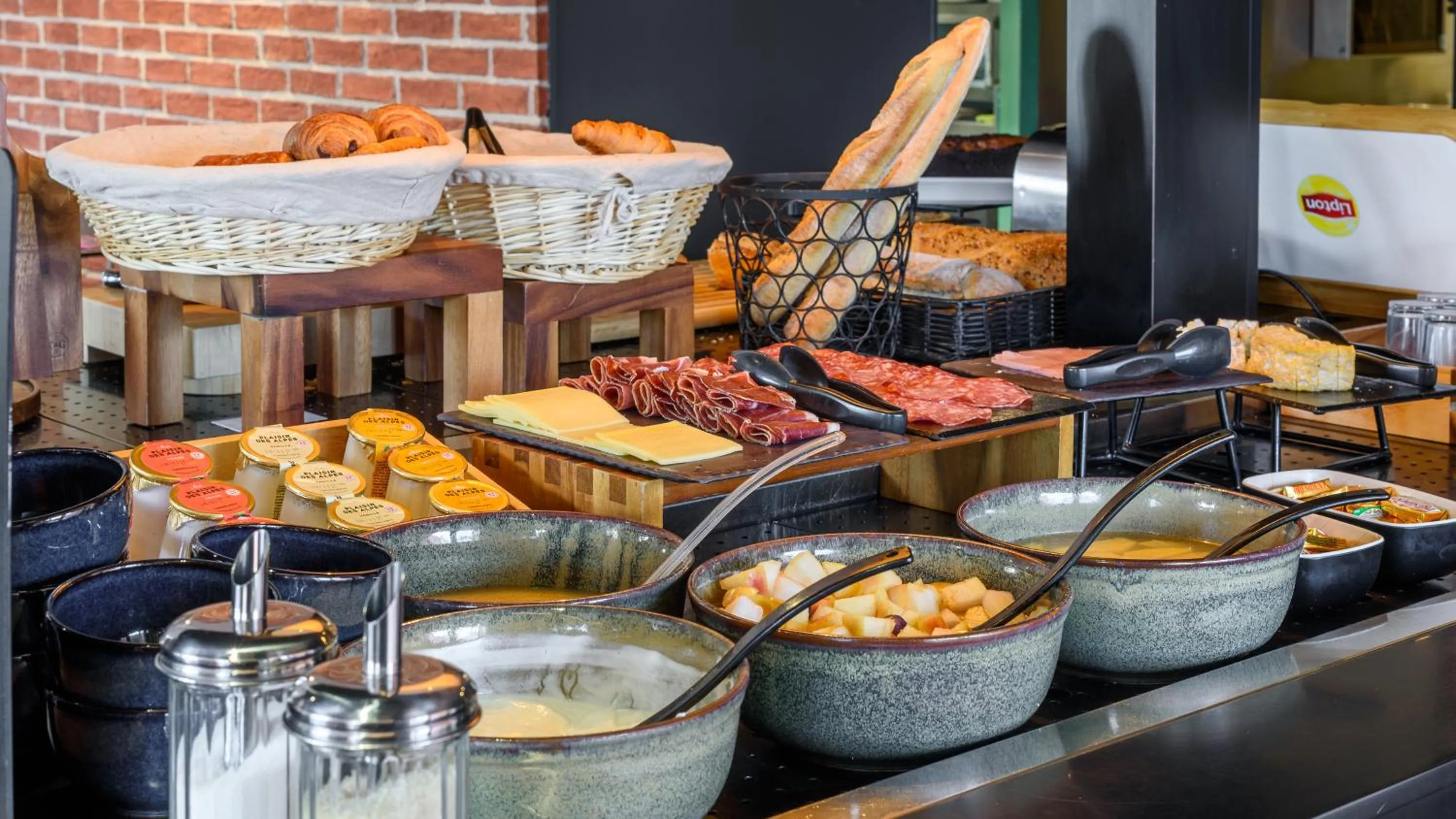 Breakfast in Campanile NATURE - Cahors